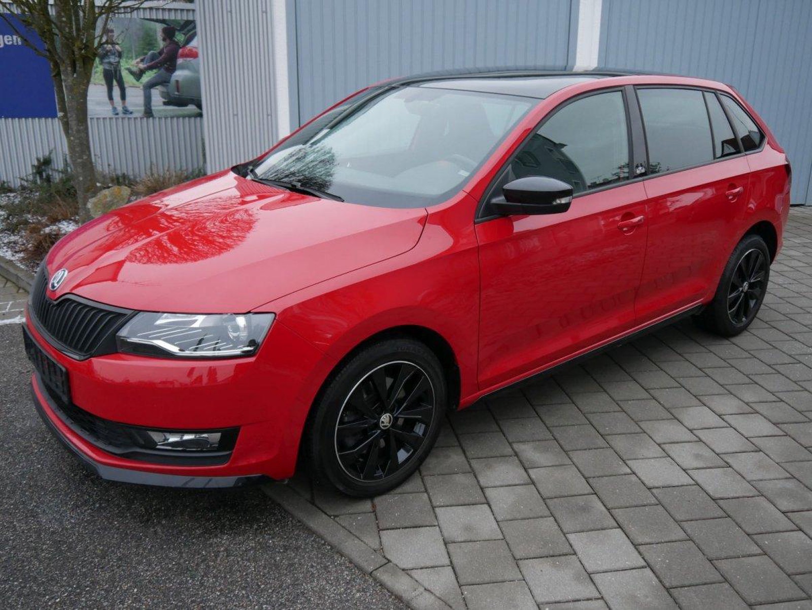 Skoda Rapid Spaceback Tsi Dsg Monte Carlo Navi Xenon Panorama