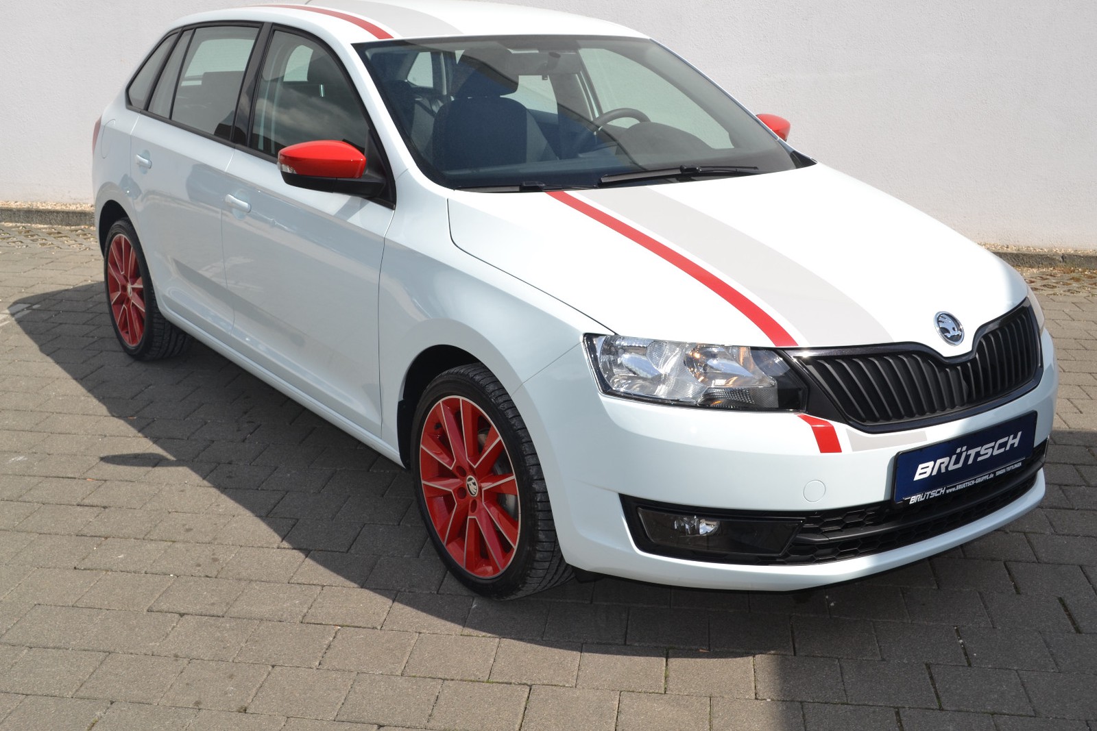 Skoda Rapid Spaceback Rapid 1 2 TSI Spaceback Red Grey KLIMA ALU