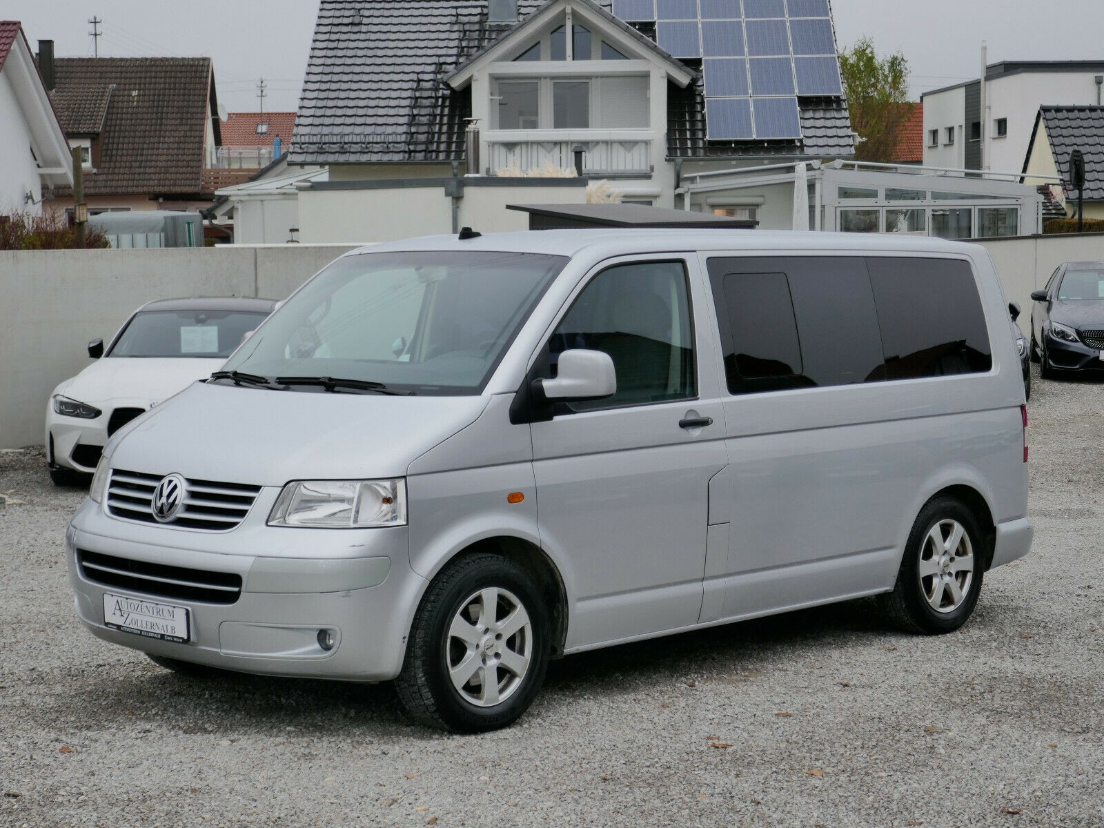 Volkswagen T Kombi Lr Tdi Sitzer Klima Ahk Navi Shz Gebraucht