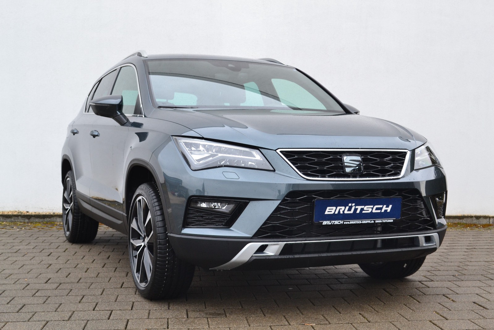 Seat Ateca Xcellence Eco Tsi Dsg Zoll Ahk Jahre Garantie