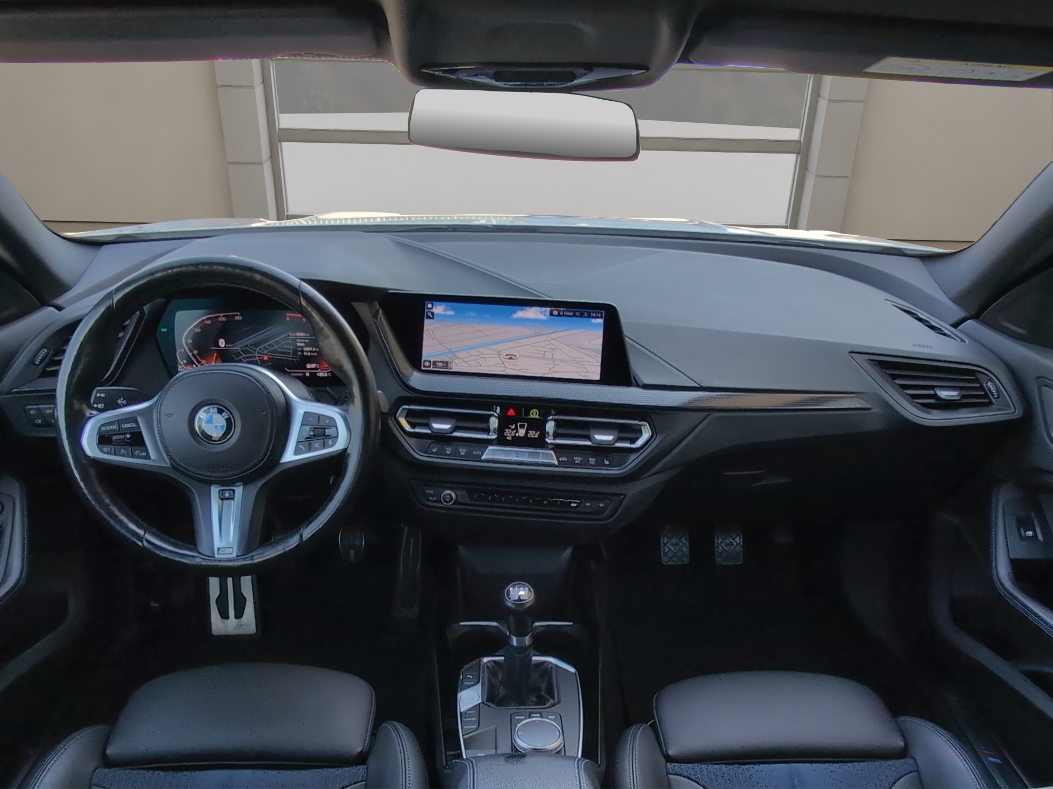 Daumennagel 23 - BMW 218d M-Sport Navi LED PDC Lenradkheizung