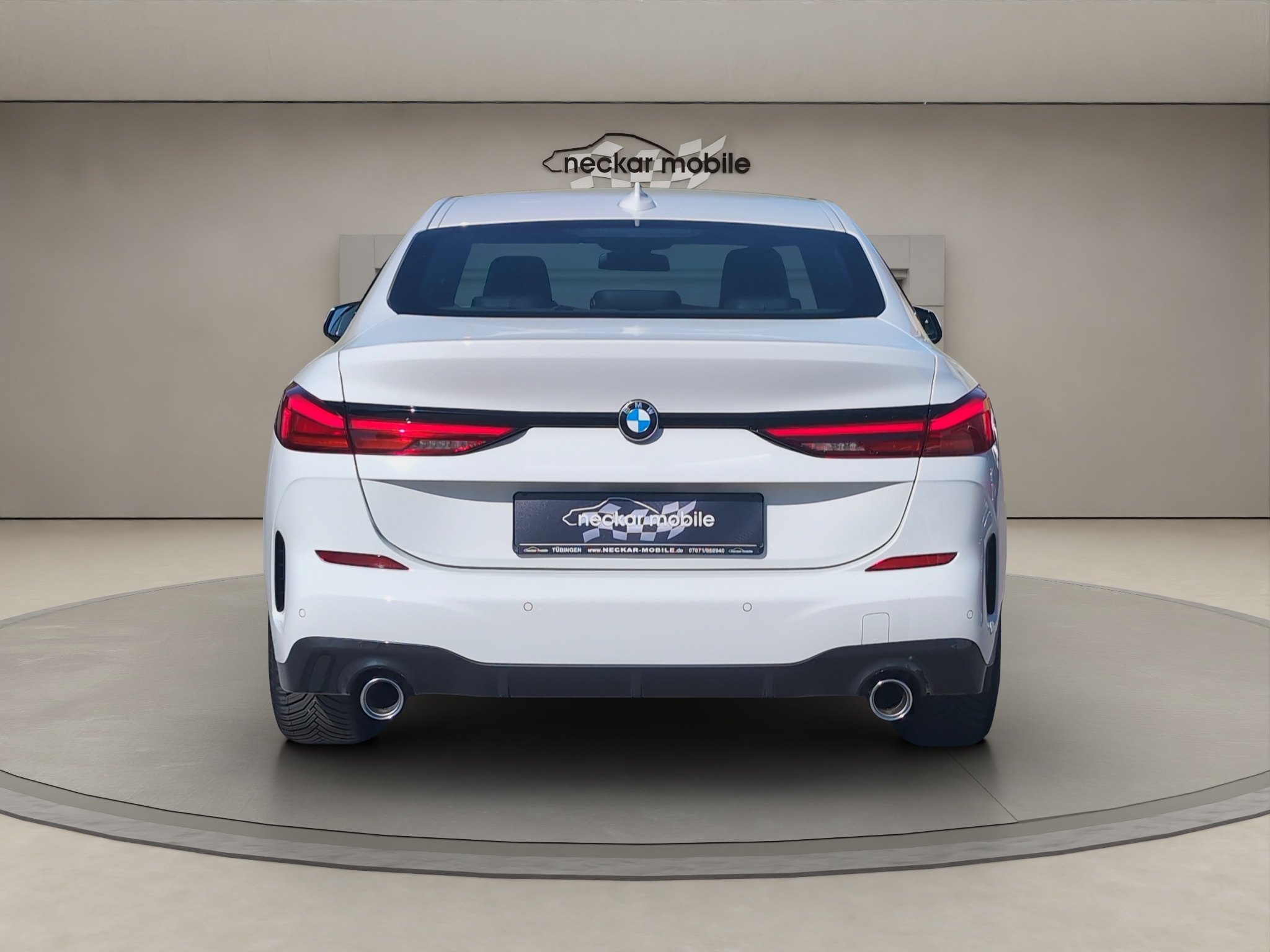 Daumennagel 10 - BMW 218d M-Sport Navi LED PDC Lenradkheizung