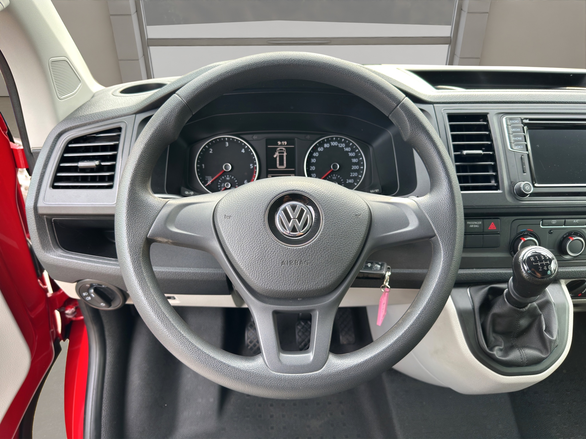 Daumennagel 20 - Volkswagen T6 Transporter Kasten/Kombi Navi Sitzheizung AHK EcoProfi