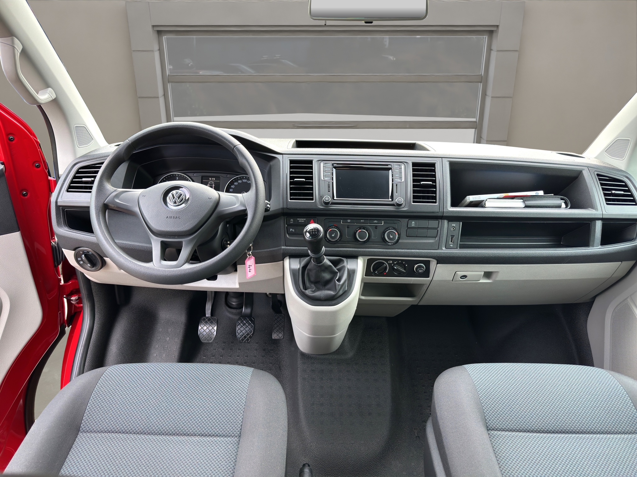Daumennagel 22 - Volkswagen T6 Transporter Kasten/Kombi Navi Sitzheizung AHK EcoProfi