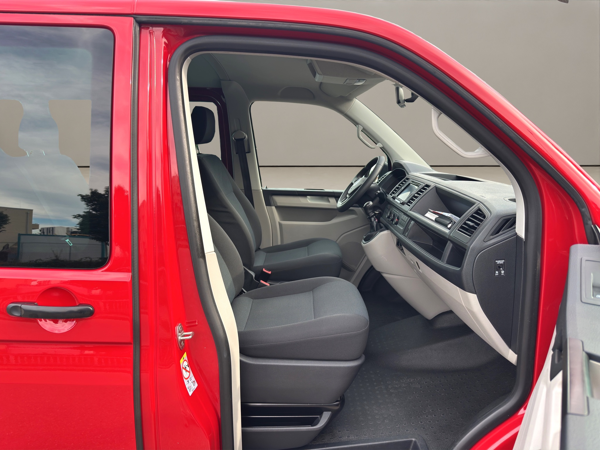 Daumennagel 26 - Volkswagen T6 Transporter Kasten/Kombi Navi Sitzheizung AHK EcoProfi