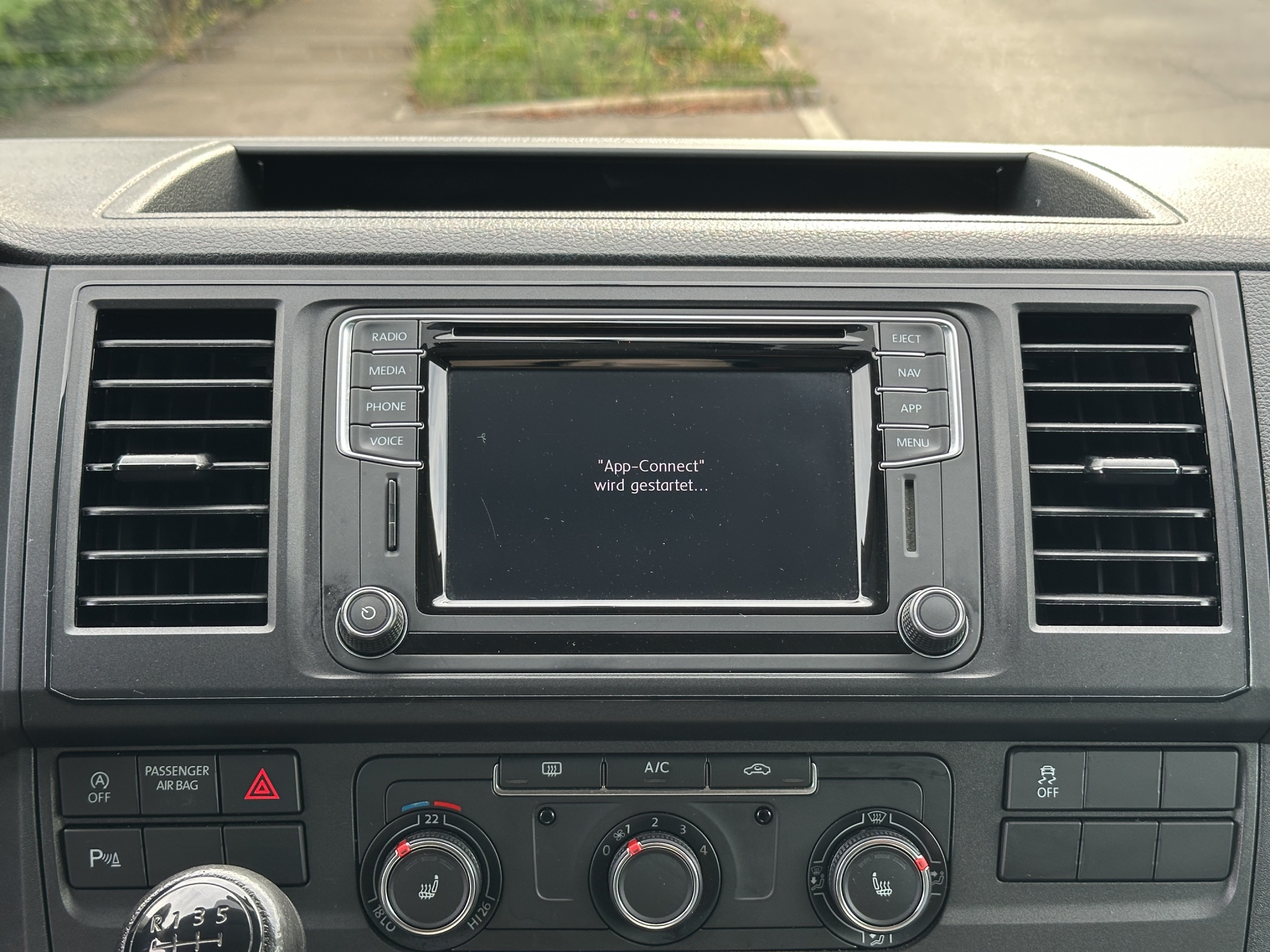 Daumennagel 33 - Volkswagen T6 Transporter Kasten/Kombi Navi Sitzheizung AHK EcoProfi