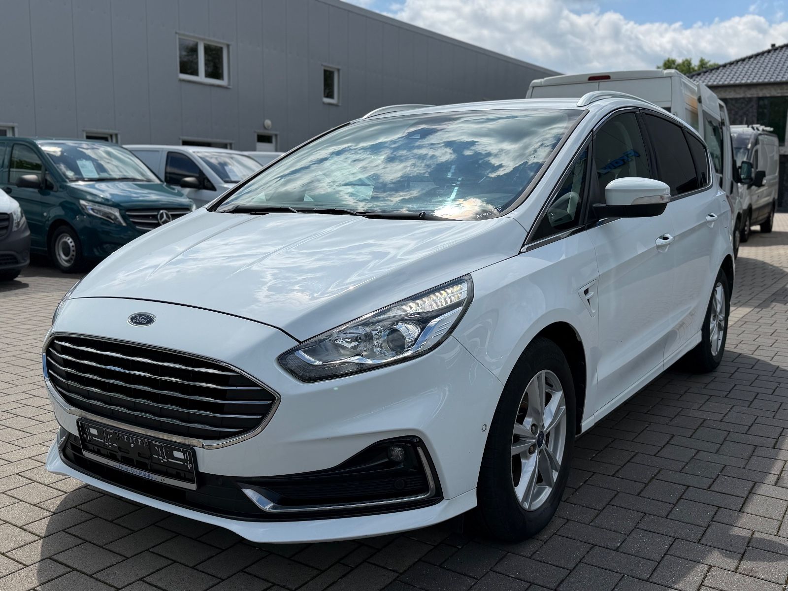 Ford S-Max Gebrauchtwagen Kaufen