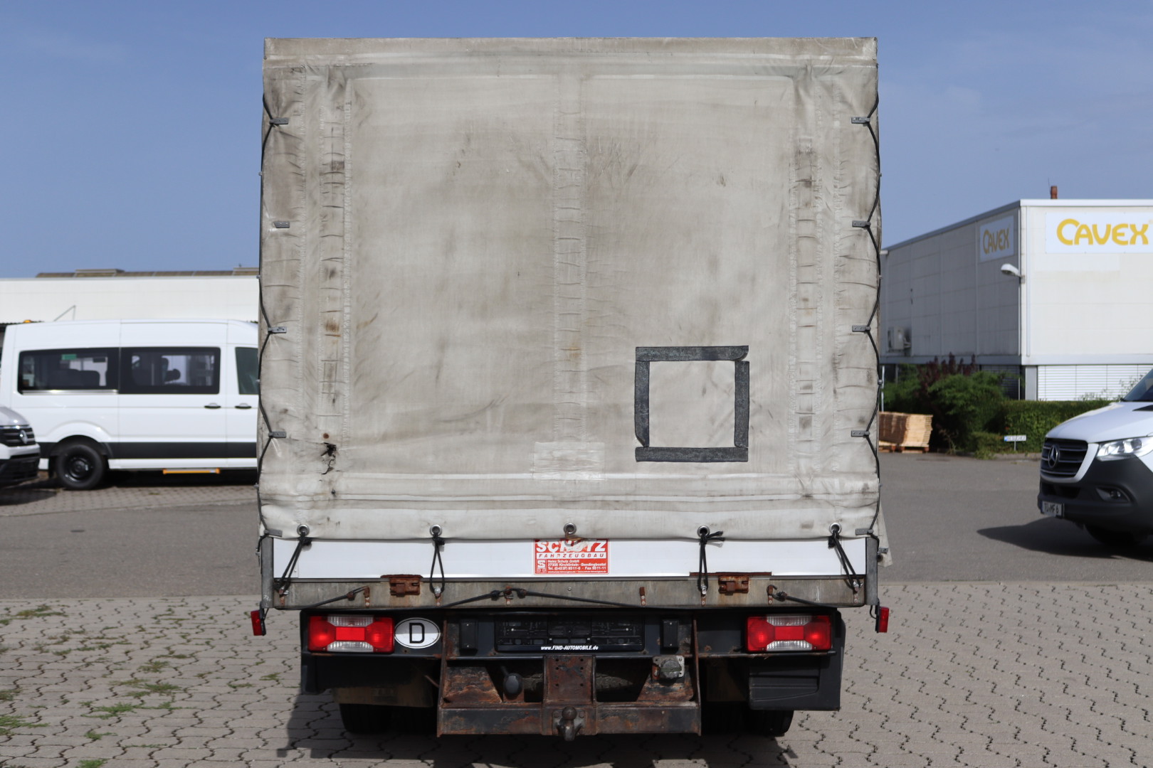 Daumennagel 11 - Iveco Daily 35C18 Doka Pritsche Plane 4x4 ALLRAD
