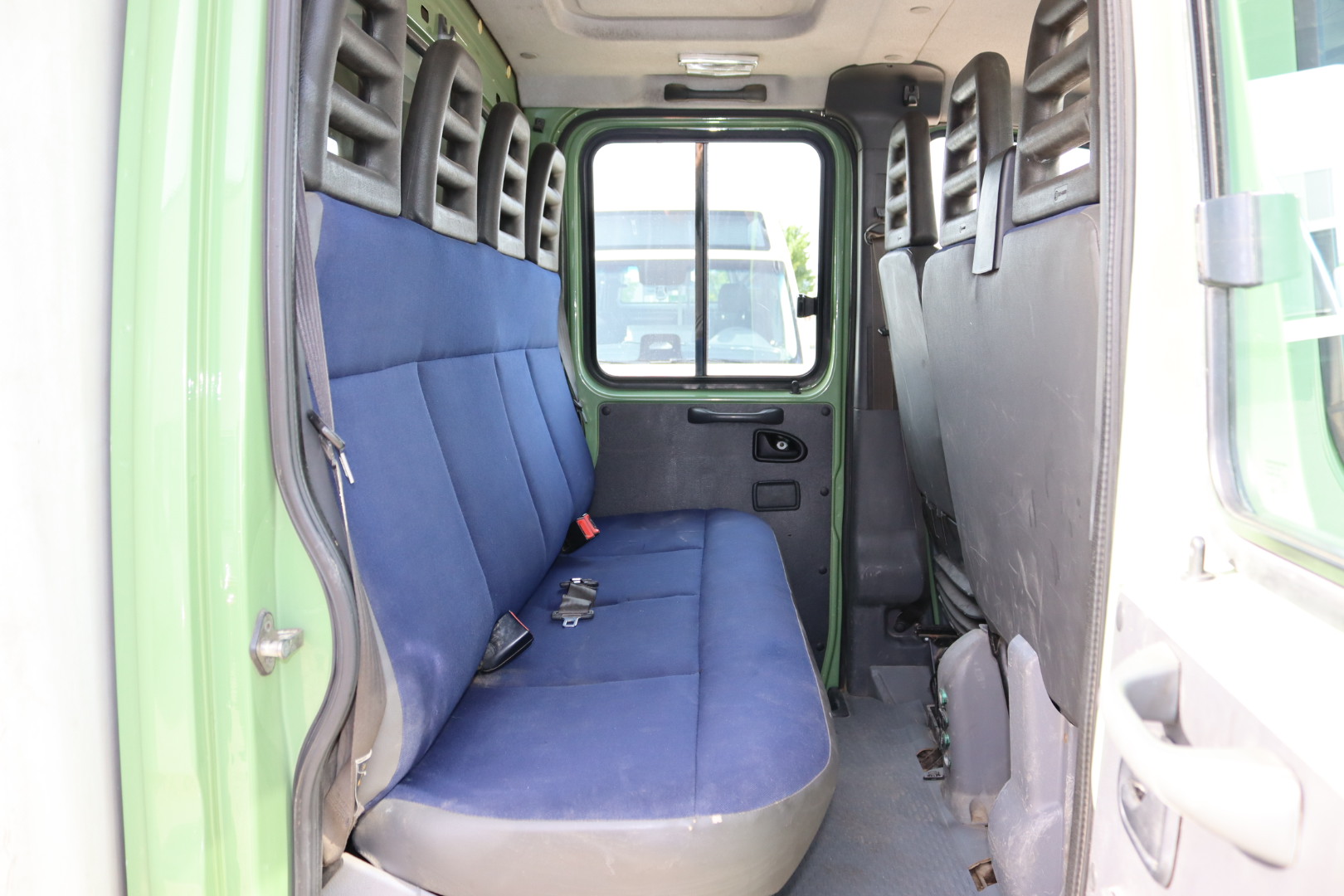 Daumennagel 19 - Iveco Daily 35C18 Doka Pritsche Plane 4x4 ALLRAD
