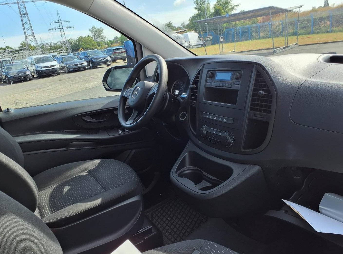 Daumennagel 6 - Mercedes-Benz Vito 114 CDI MIXTO 4x4 Kurz AUTOM STHZ TEMPOM