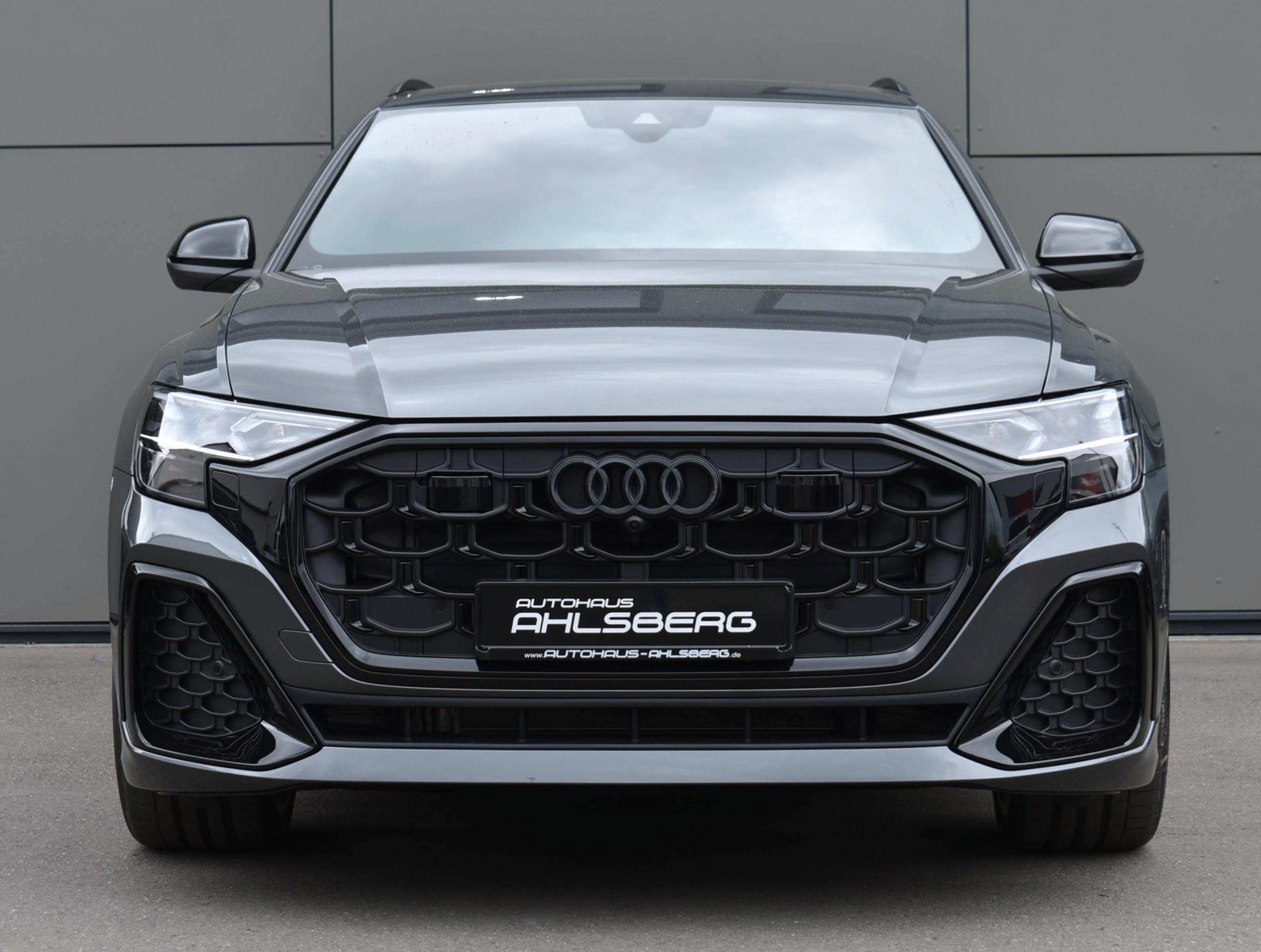 Daumennagel 3 - Audi Q8 S-Line Pano 23 Zoll 360°/HD Matrix/Massa./HUD/BQ