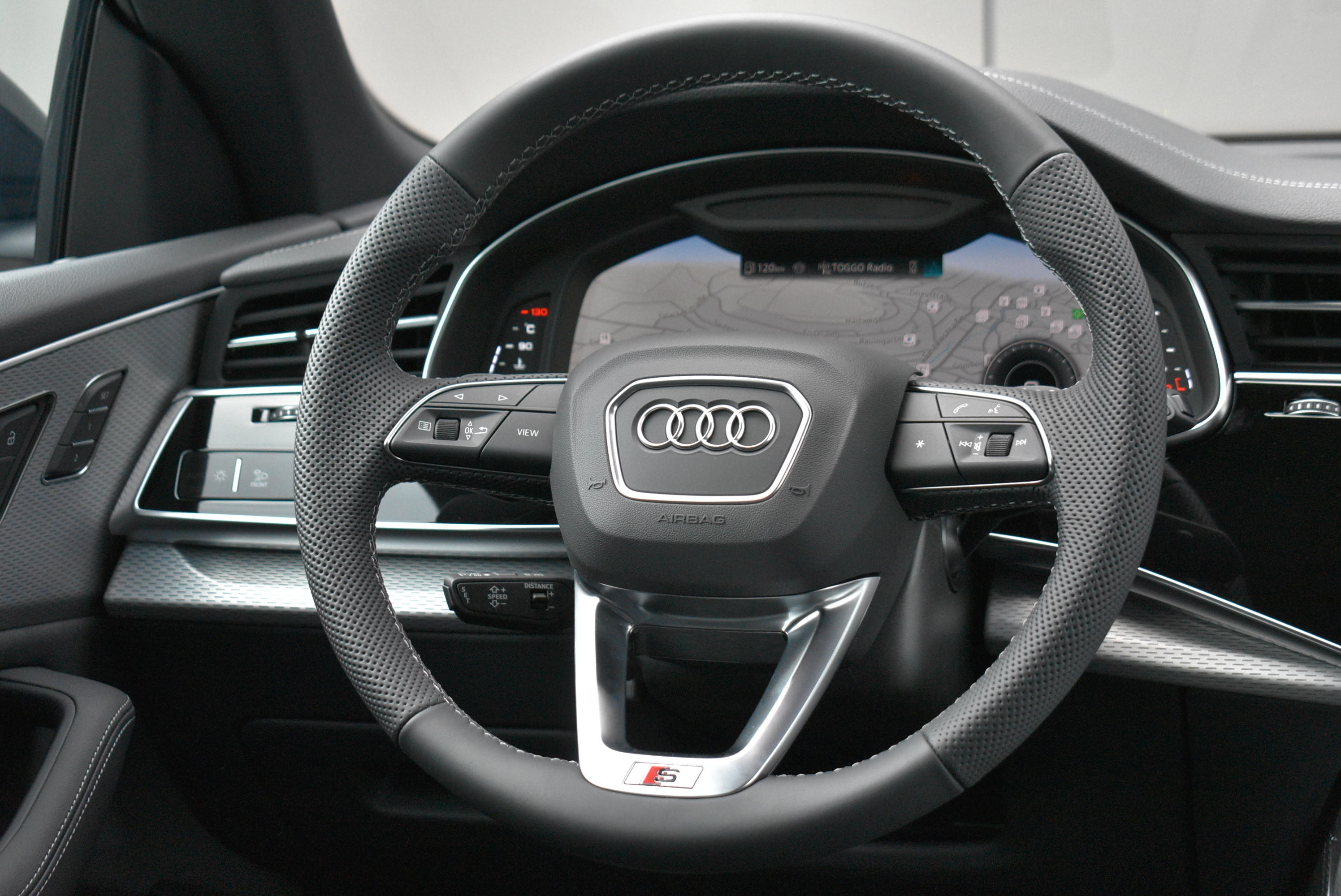 Daumennagel 17 - Audi Q8 S-Line Pano 23 Zoll 360°/HD Matrix/Massa./HUD/BQ