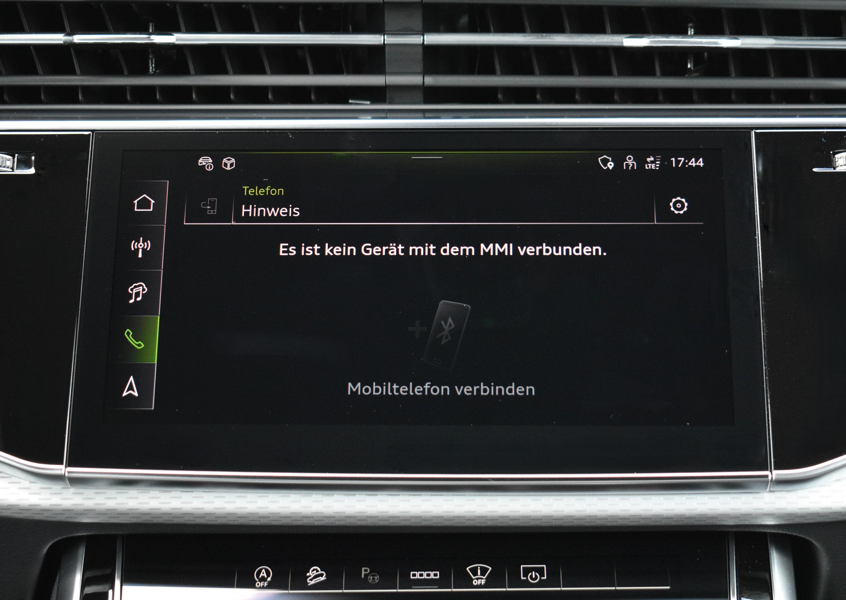Daumennagel 38 - Audi Q8 S-Line Pano 23 Zoll 360°/HD Matrix/Massa./HUD/BQ