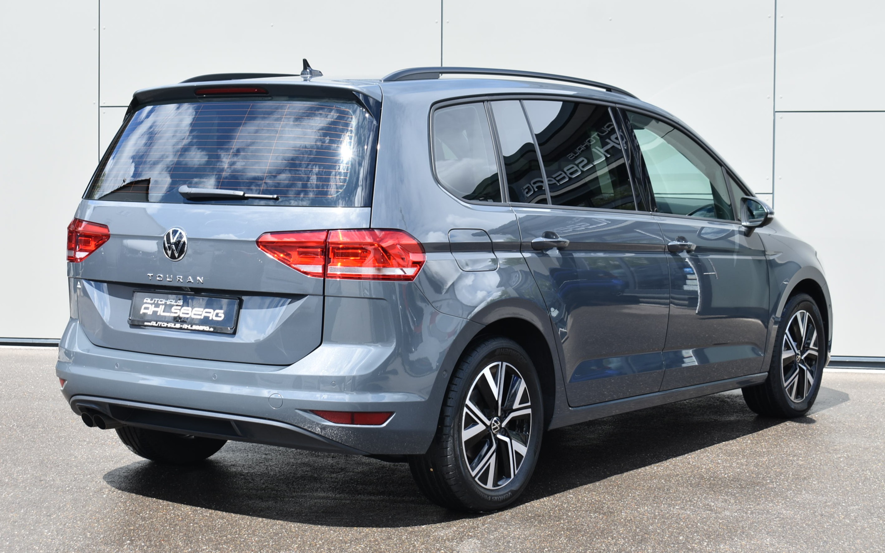 Daumennagel 6 - Volkswagen TOURAN COMFORT/ DIG.C/STAND/7SITZ/RFK/APP/LED/ACC/AHK