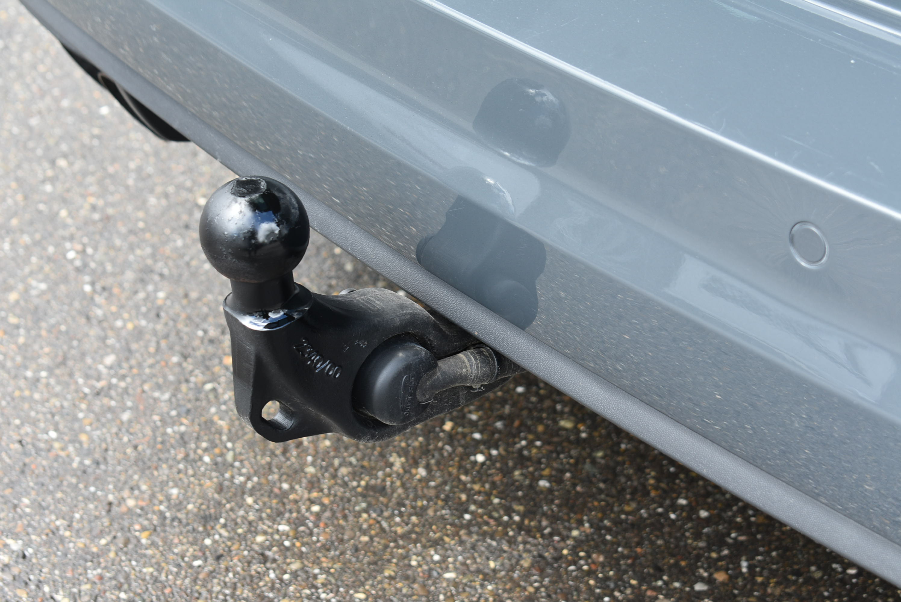 Daumennagel 33 - Volkswagen TOURAN COMFORT/ DIG.C/STAND/7SITZ/RFK/APP/LED/ACC/AHK