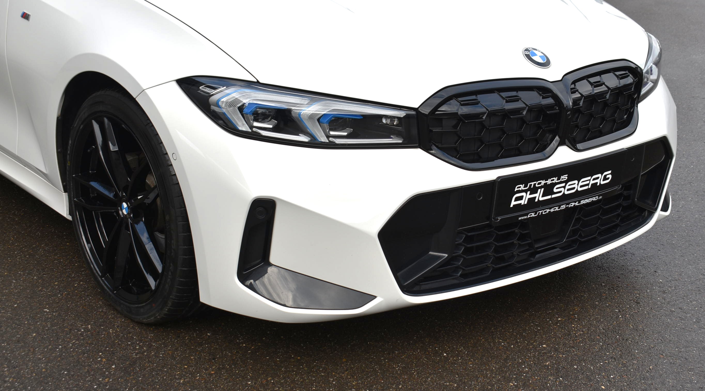 Daumennagel 4 - BMW 318 i M SPORT/SHADOW HUD/ACC/WIDES./MEMORY/LED/AHK
