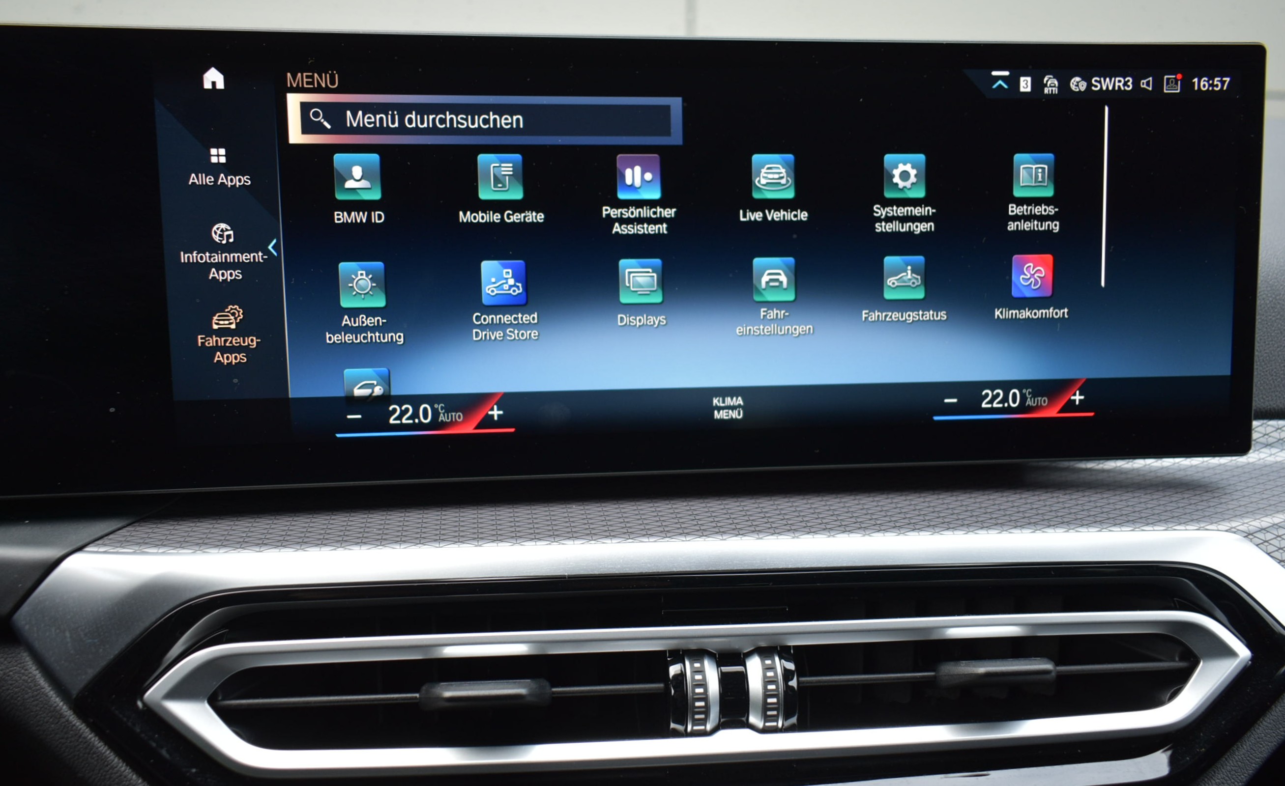 Daumennagel 24 - BMW 318 i M SPORT/SHADOW HUD/ACC/WIDES./MEMORY/LED/AHK