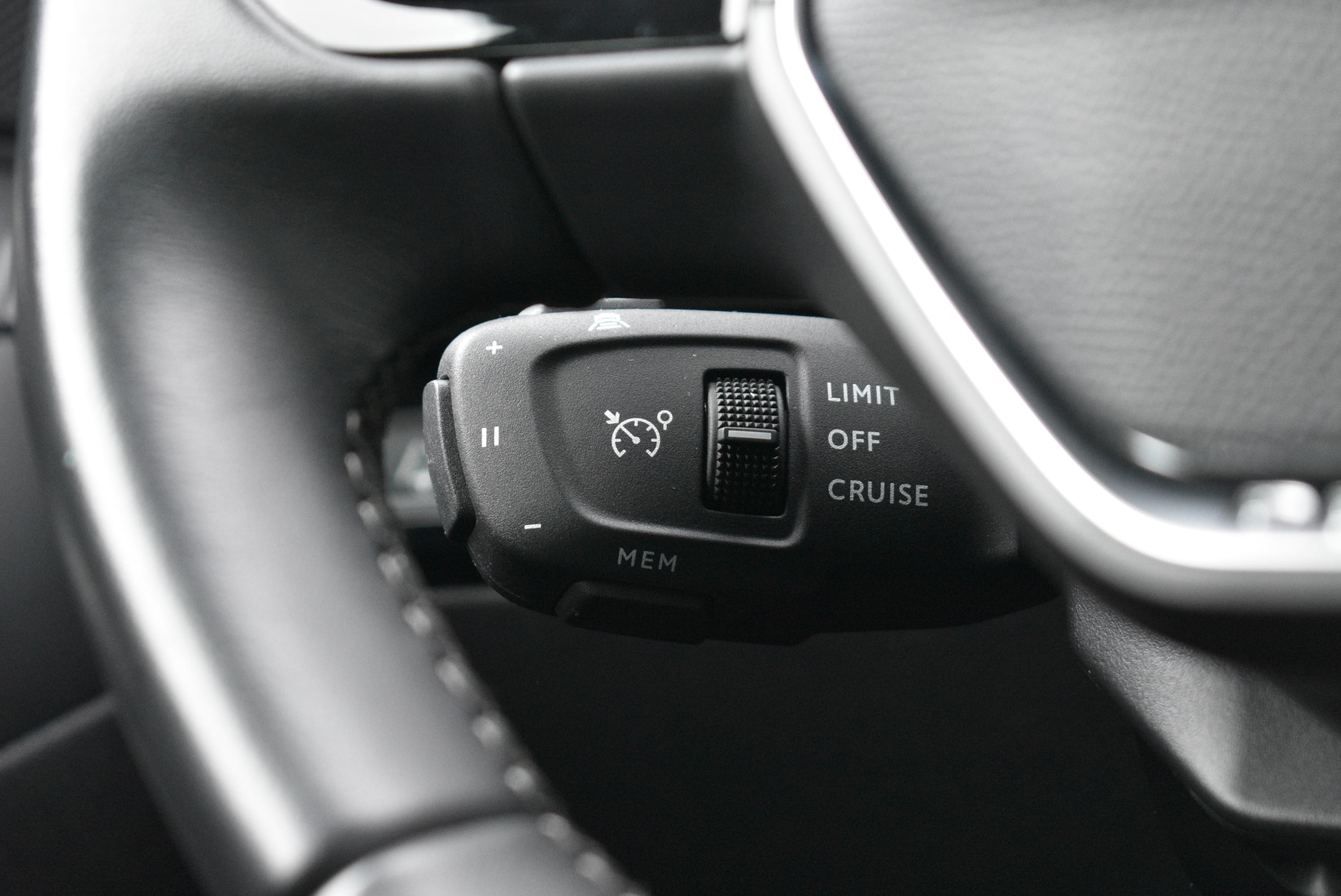 Daumennagel 21 - Peugeot 508 SW ALLURE/ 360°/ACC/VIRTUEL/ACC/CARPLAY/LED/KEYLESS
