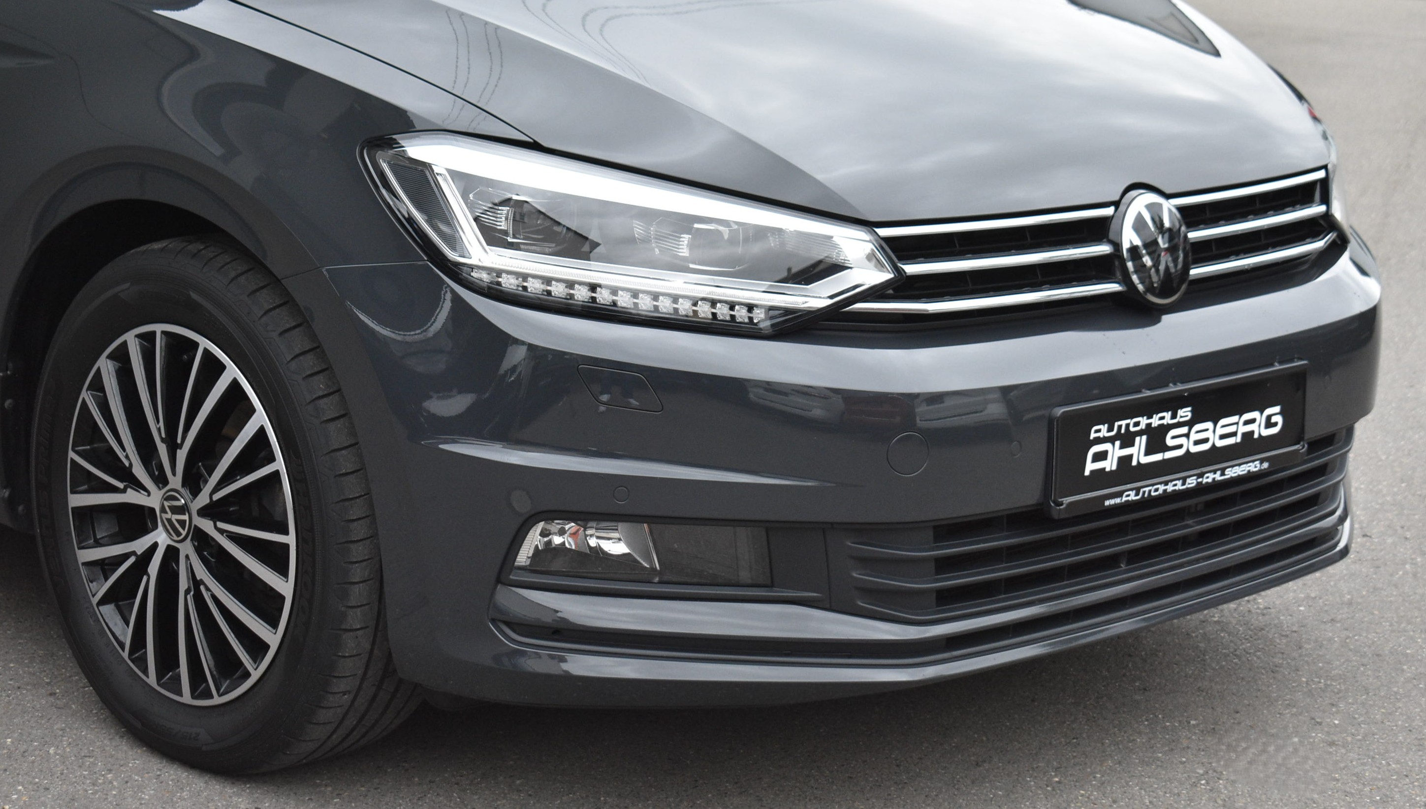 Thumbnail 4 - Volkswagen TOURAN COMFORT/ DIG.C/IQ-LIGHT/STAND/7SITZ/ACC/AHK