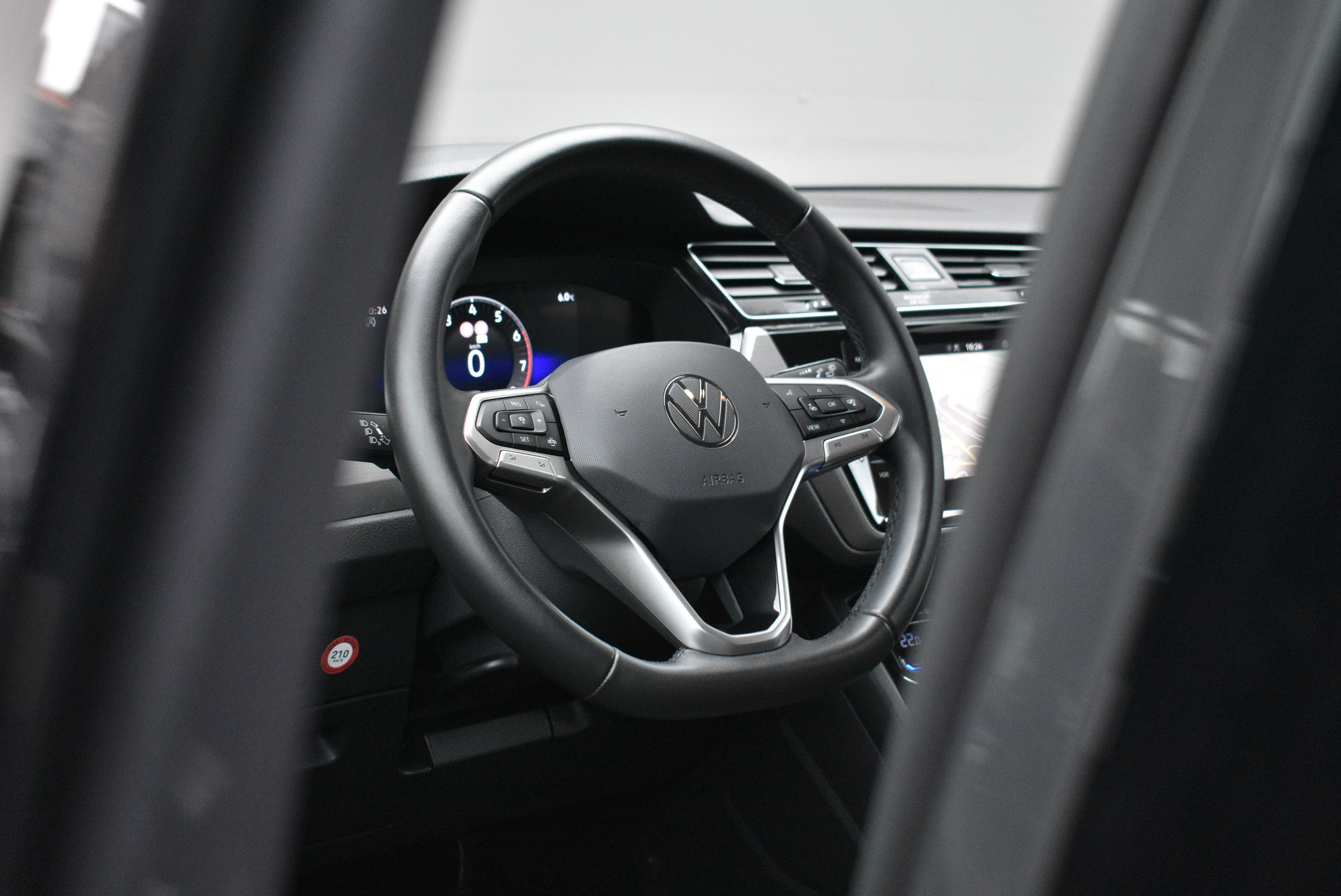 Thumbnail 11 - Volkswagen TOURAN COMFORT/ DIG.C/IQ-LIGHT/STAND/7SITZ/ACC/AHK