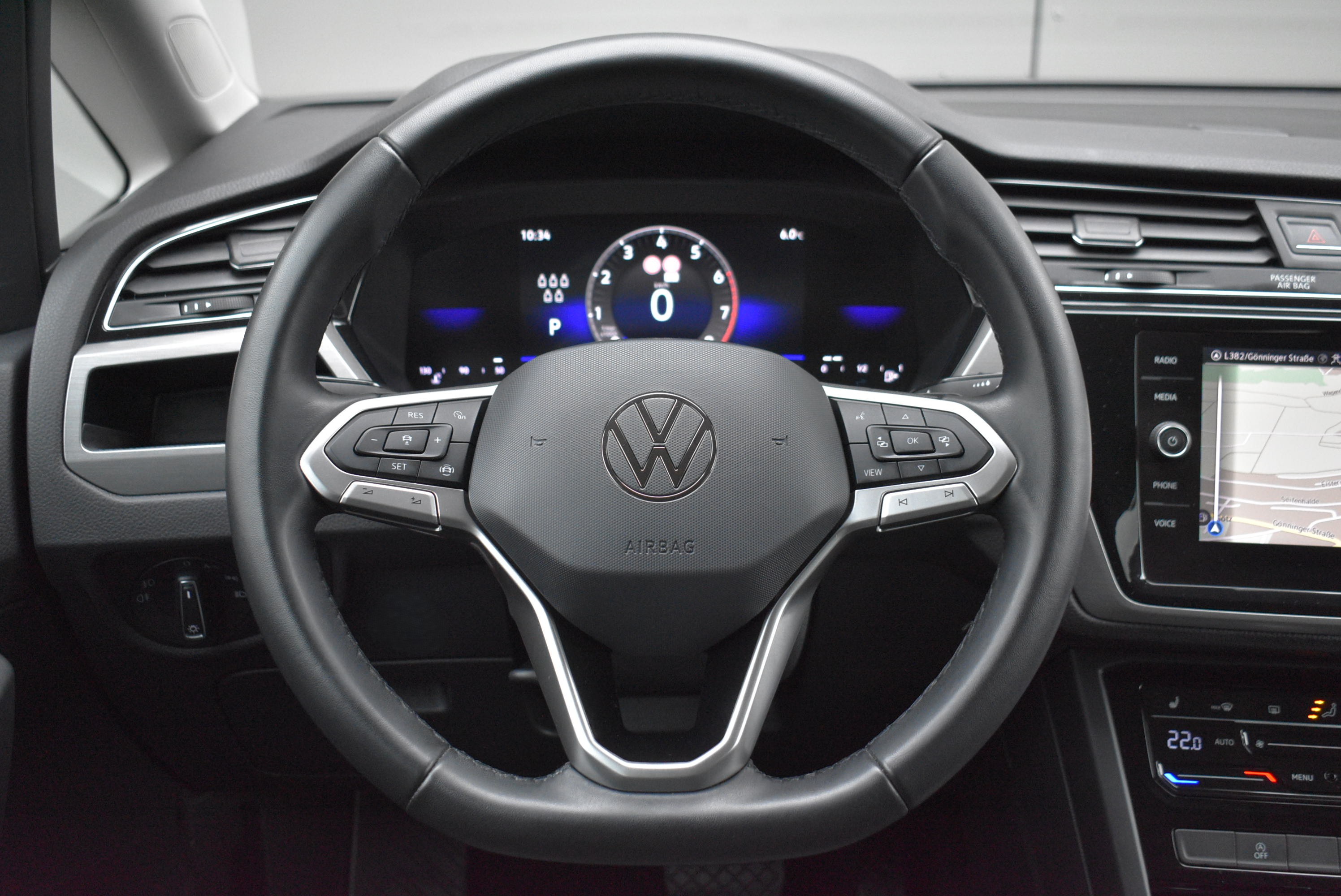Thumbnail 13 - Volkswagen TOURAN COMFORT/ DIG.C/IQ-LIGHT/STAND/7SITZ/ACC/AHK