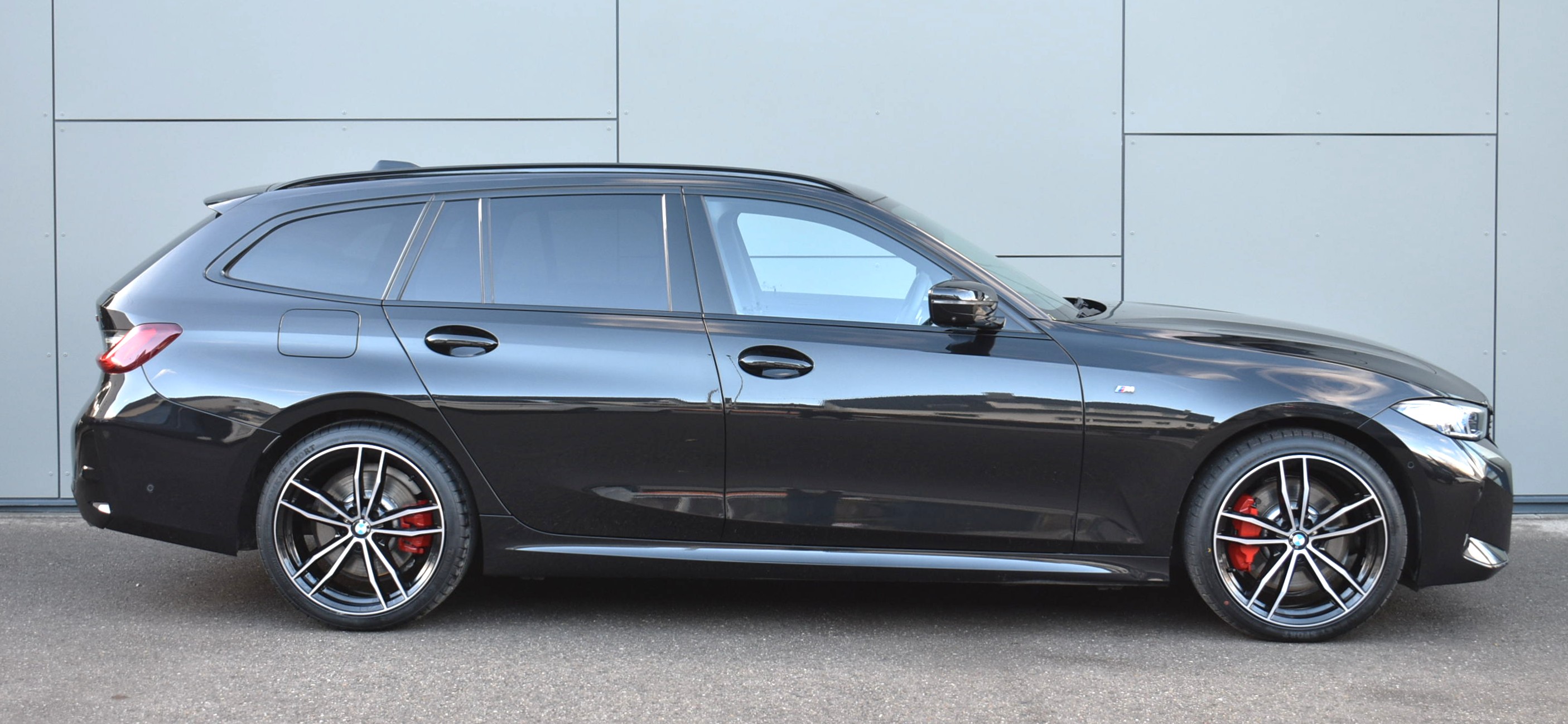 Thumbnail 5 - BMW 330 IX/M-SPORT/SHADOW/ WIDES./HUD/ACC/360°/AHK/CAR-PLAY