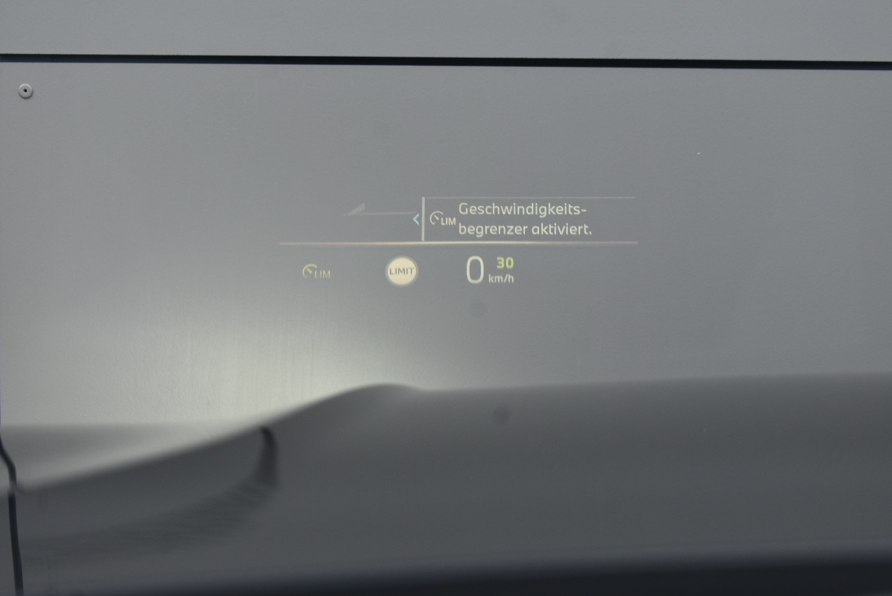 Thumbnail 22 - BMW 330 IX/M-SPORT/SHADOW/ WIDES./HUD/ACC/360°/AHK/CAR-PLAY