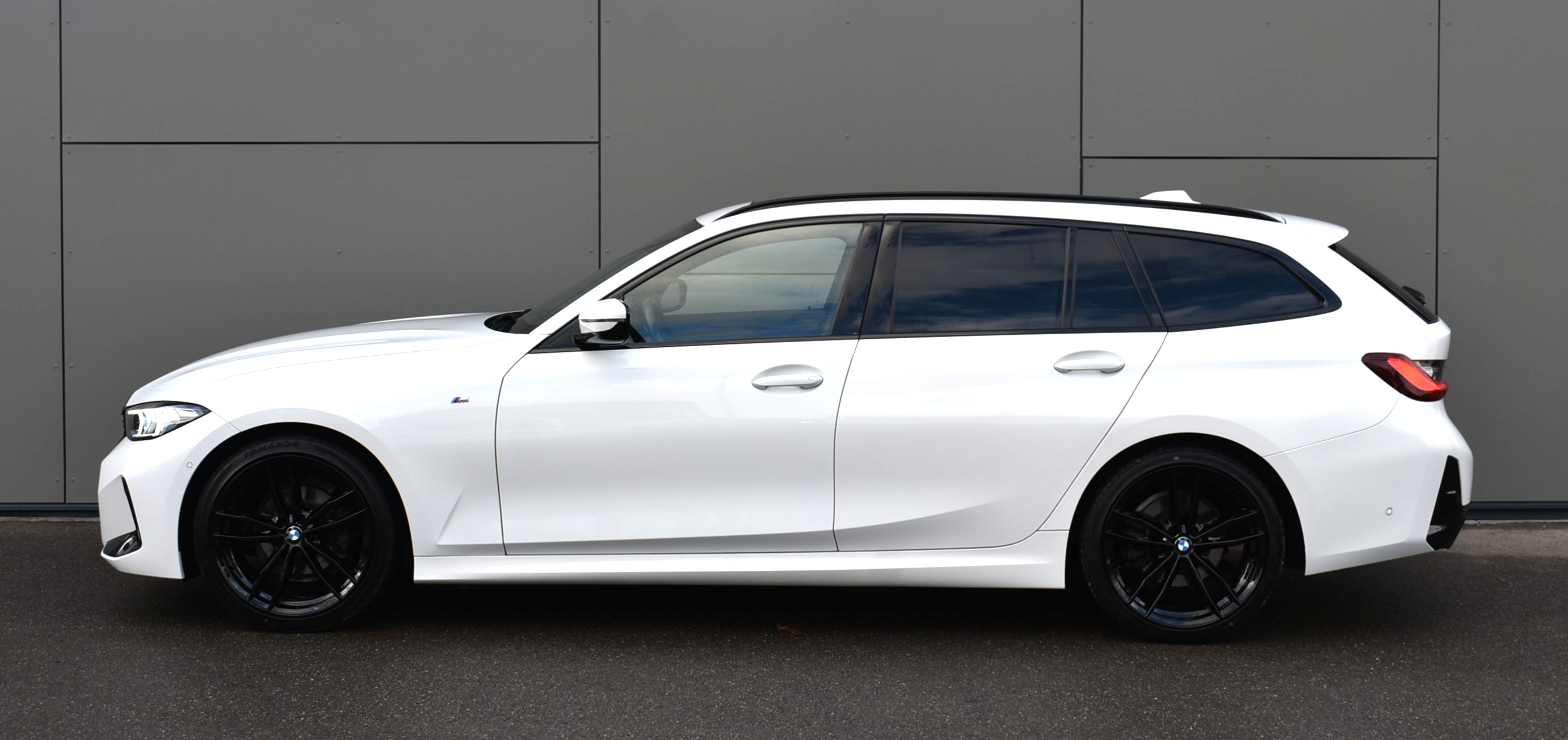 Thumbnail 9 - BMW 318 D M SPORT/SHADOW/ WIDES./ACC/MEMORY/PANO/HUD
