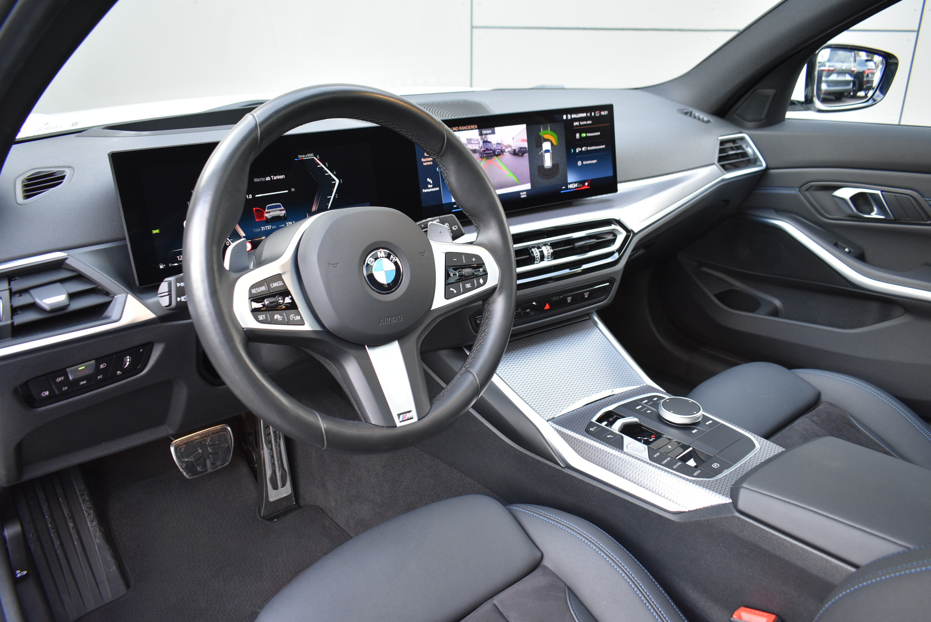 Thumbnail 13 - BMW 318 D M SPORT/SHADOW/ WIDES./ACC/MEMORY/PANO/HUD