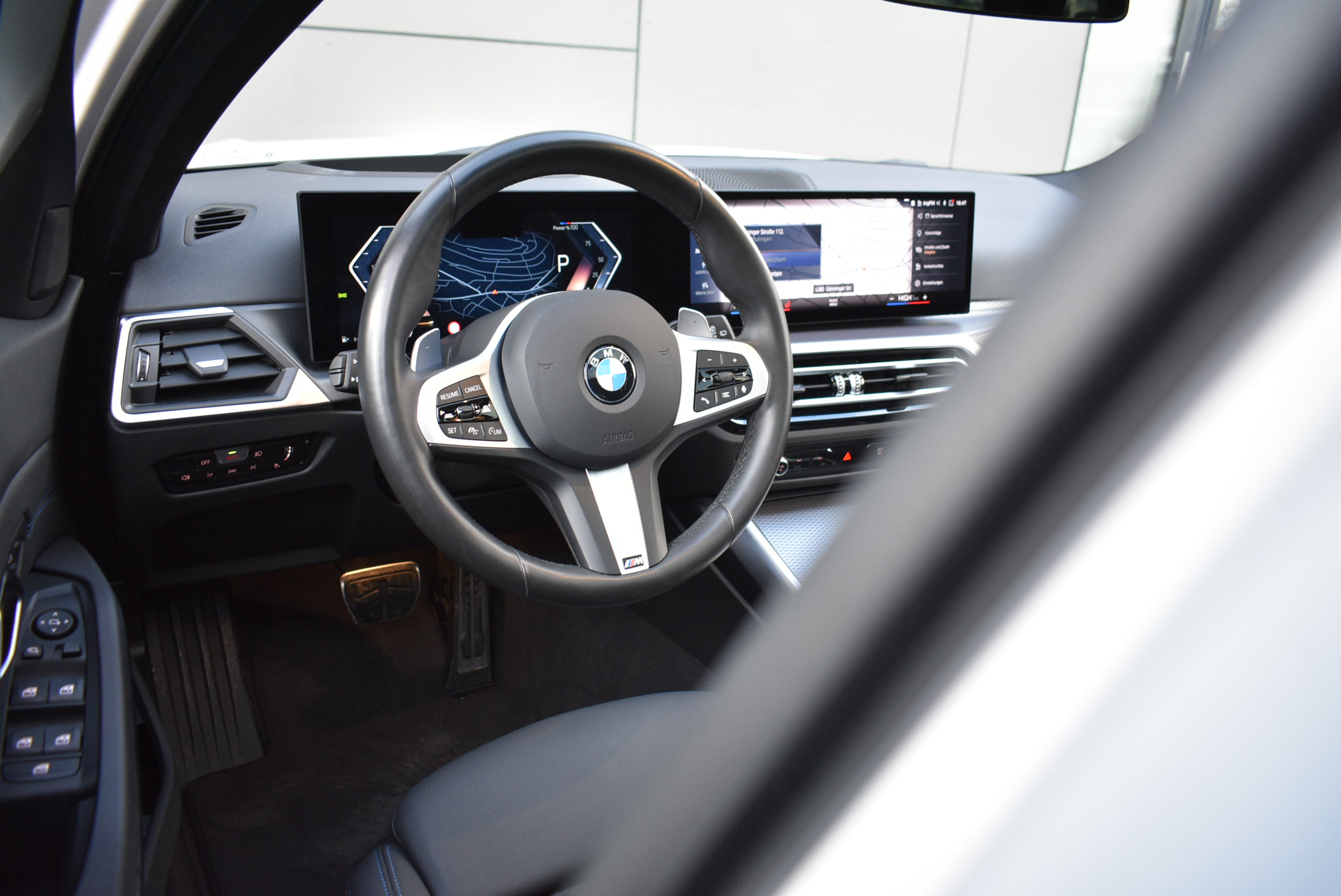 Thumbnail 11 - BMW 318 D M SPORT/SHADOW/ WIDES./ACC/MEMORY/PANO/HUD