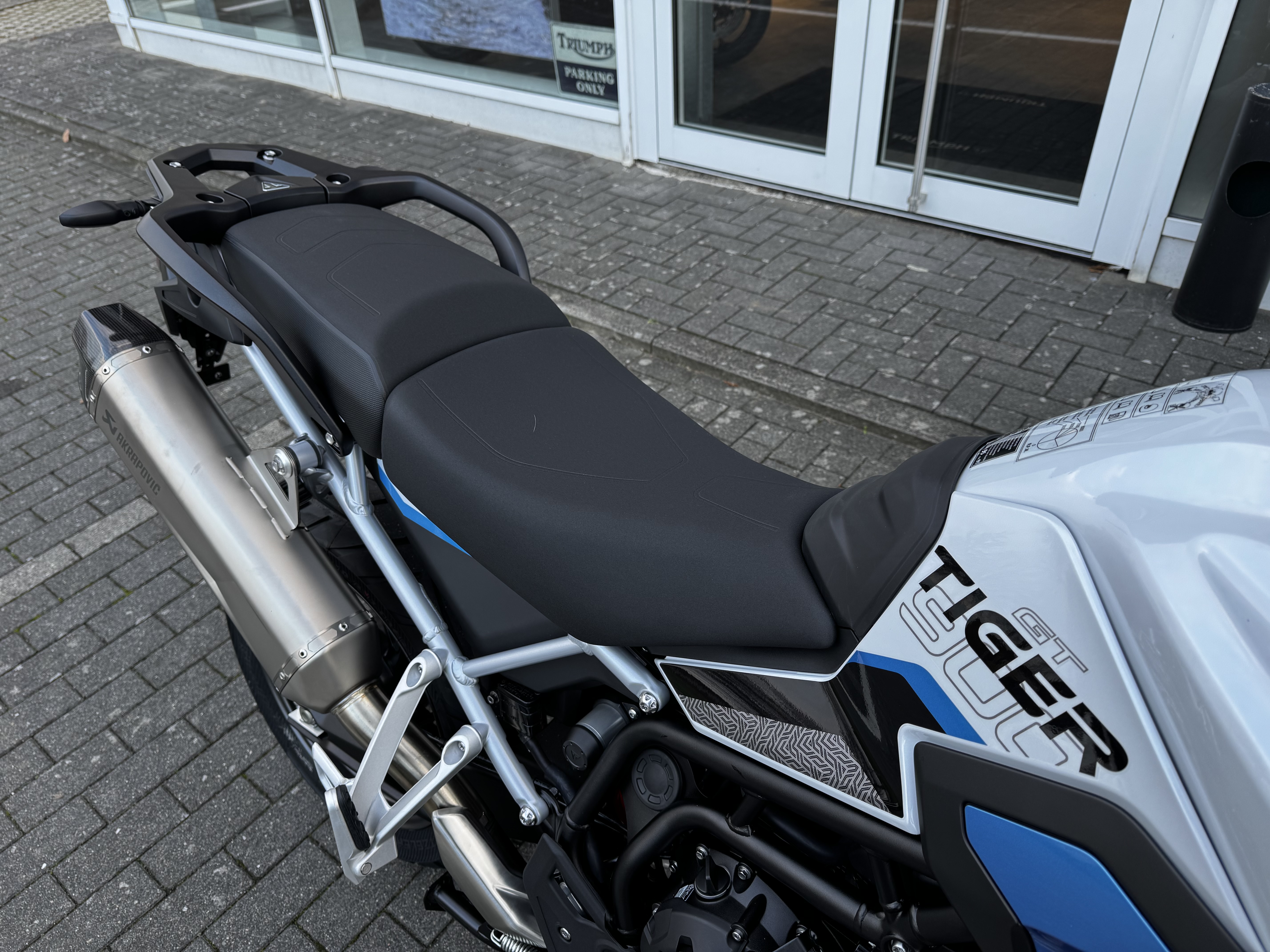 Daumennagel 16 - Triumph Tiger 900 Alpine Edition Akrapovic-Lager