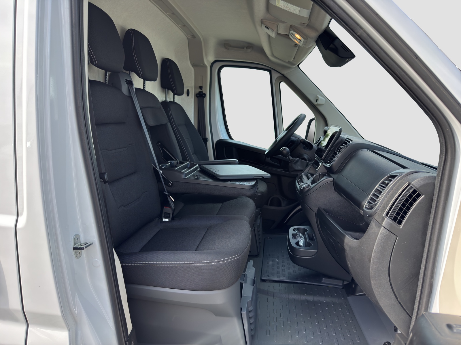 Daumennagel 15 - Fiat Ducato 35 L3H2 140MT6 Hochdach ACC+Kamera+Keyless