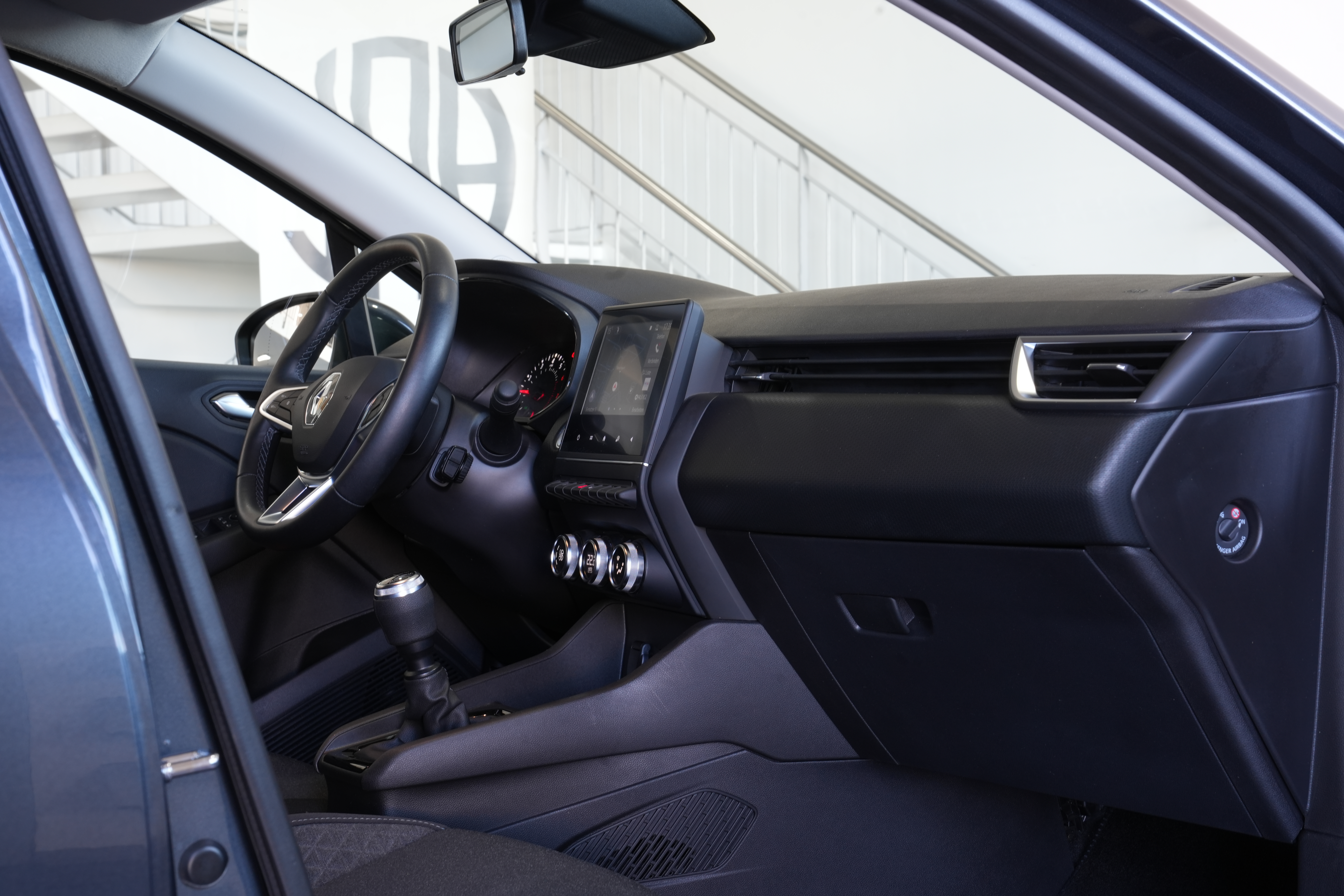 Daumennagel 14 - Renault Clio V Business Edition LED NAV TEMP