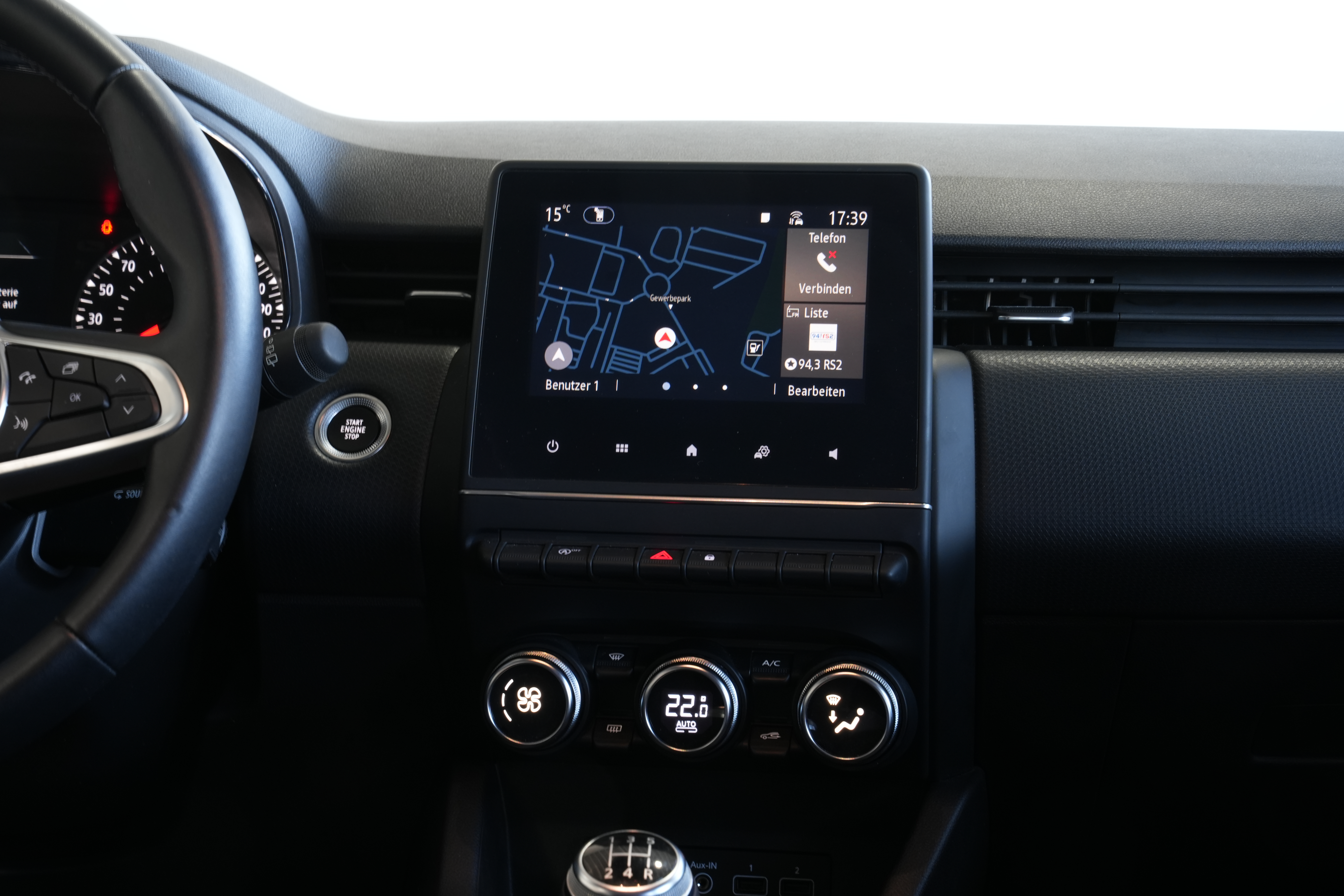 Daumennagel 17 - Renault Clio V Business Edition LED NAV TEMP