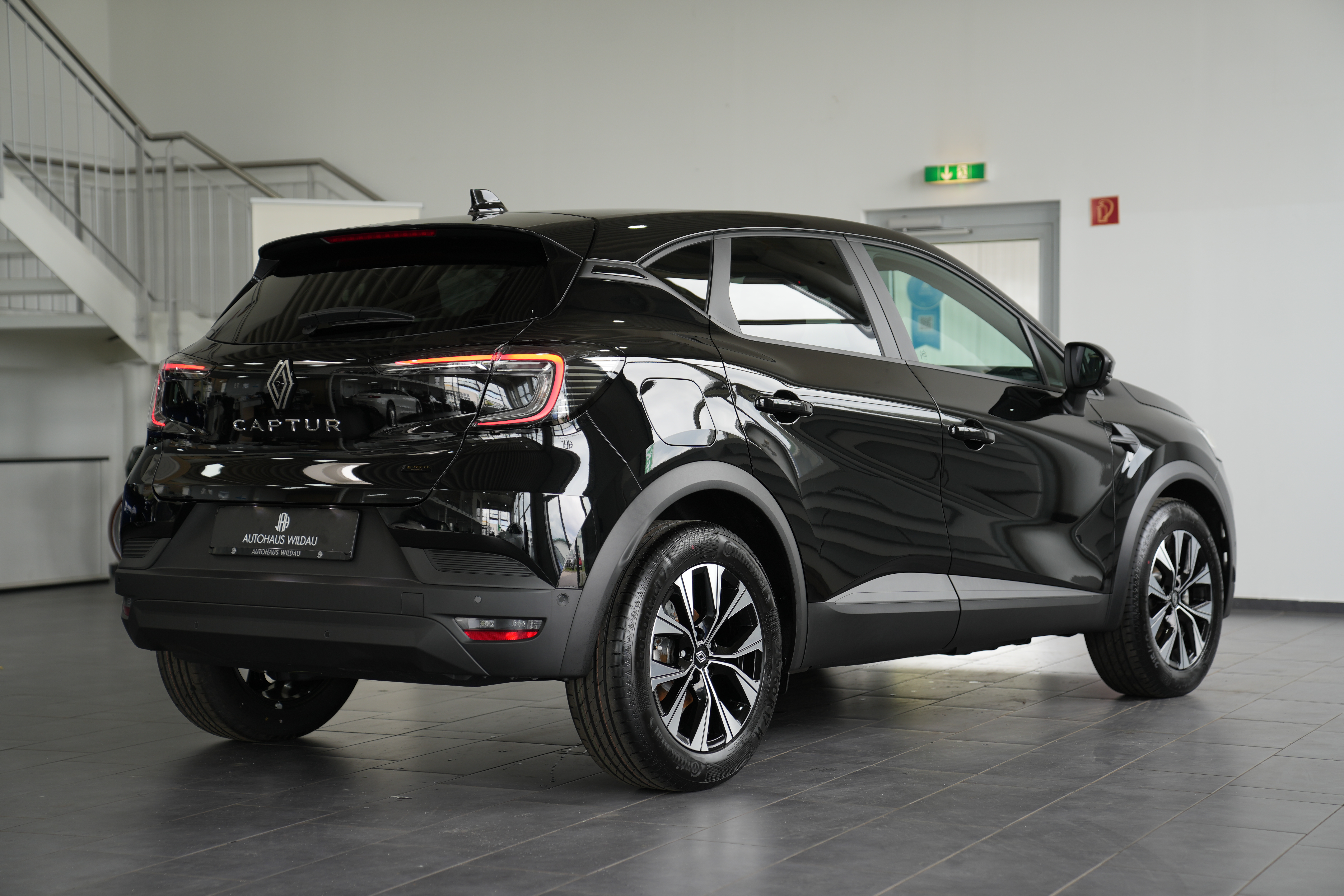 Daumennagel 7 - Renault Captur E-Tech 160 AUT NAV KAM SHZ LED KEYLEES