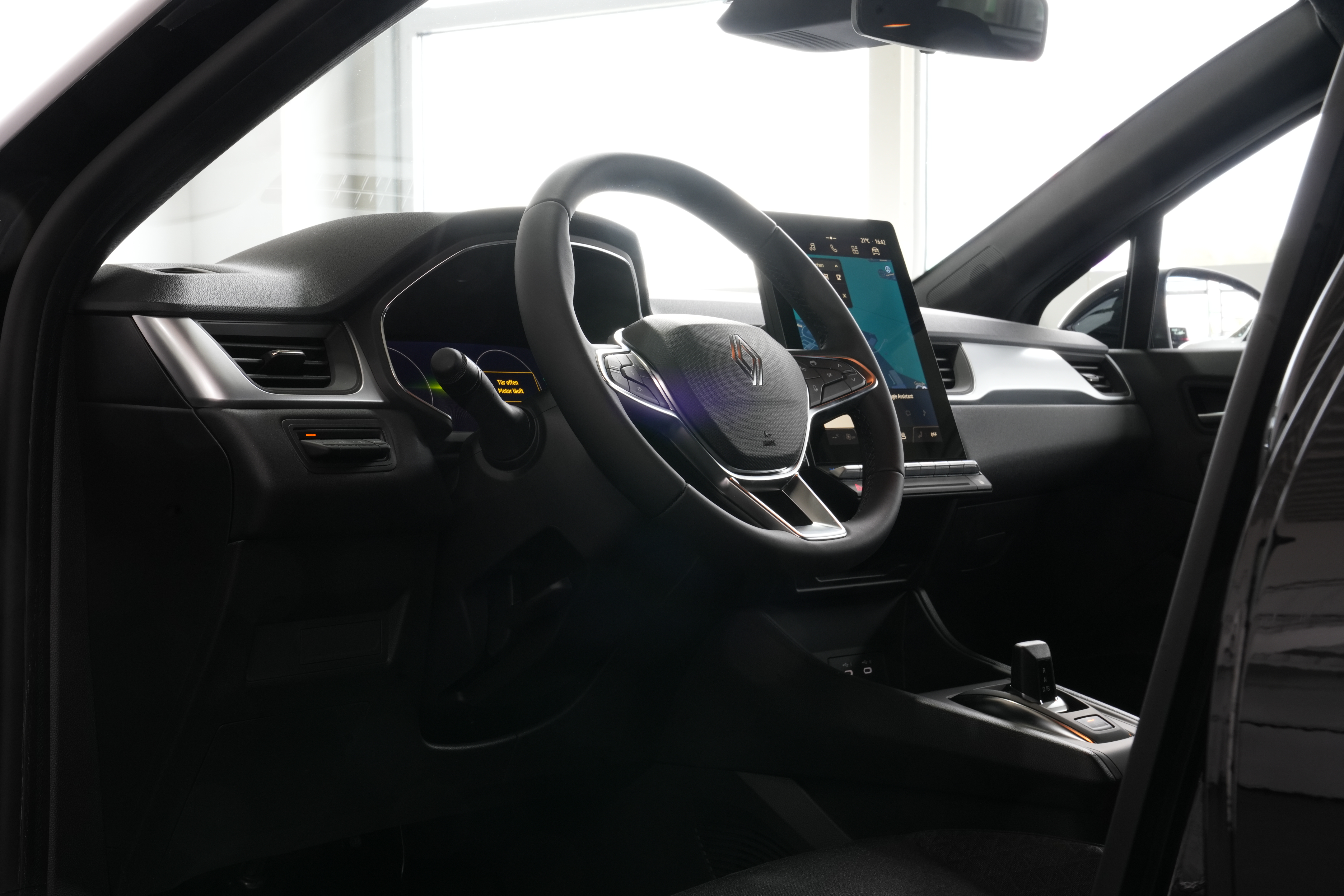 Daumennagel 15 - Renault Captur E-Tech 160 AUT NAV KAM SHZ LED KEYLEES