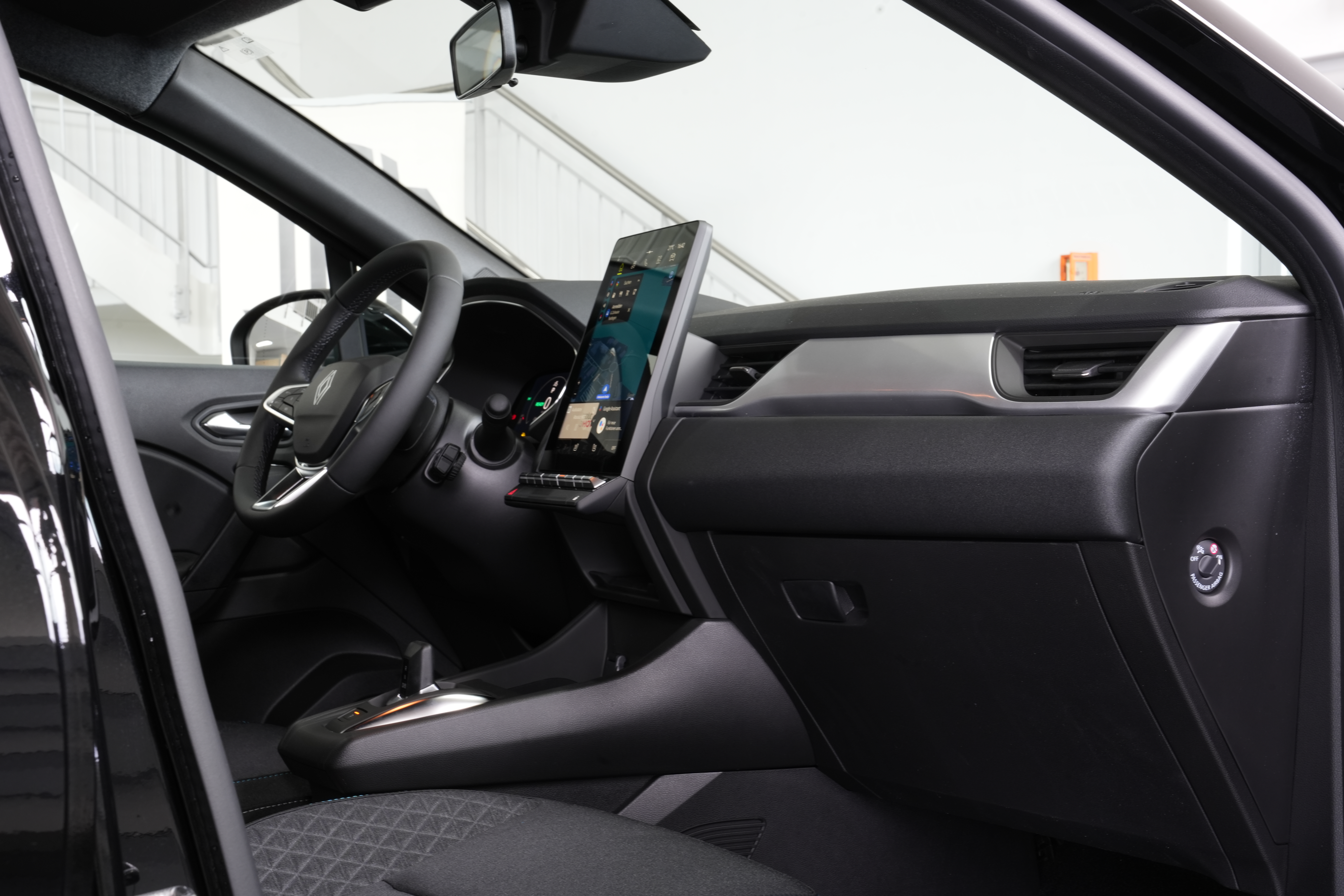 Daumennagel 16 - Renault Captur E-Tech 160 AUT NAV KAM SHZ LED KEYLEES