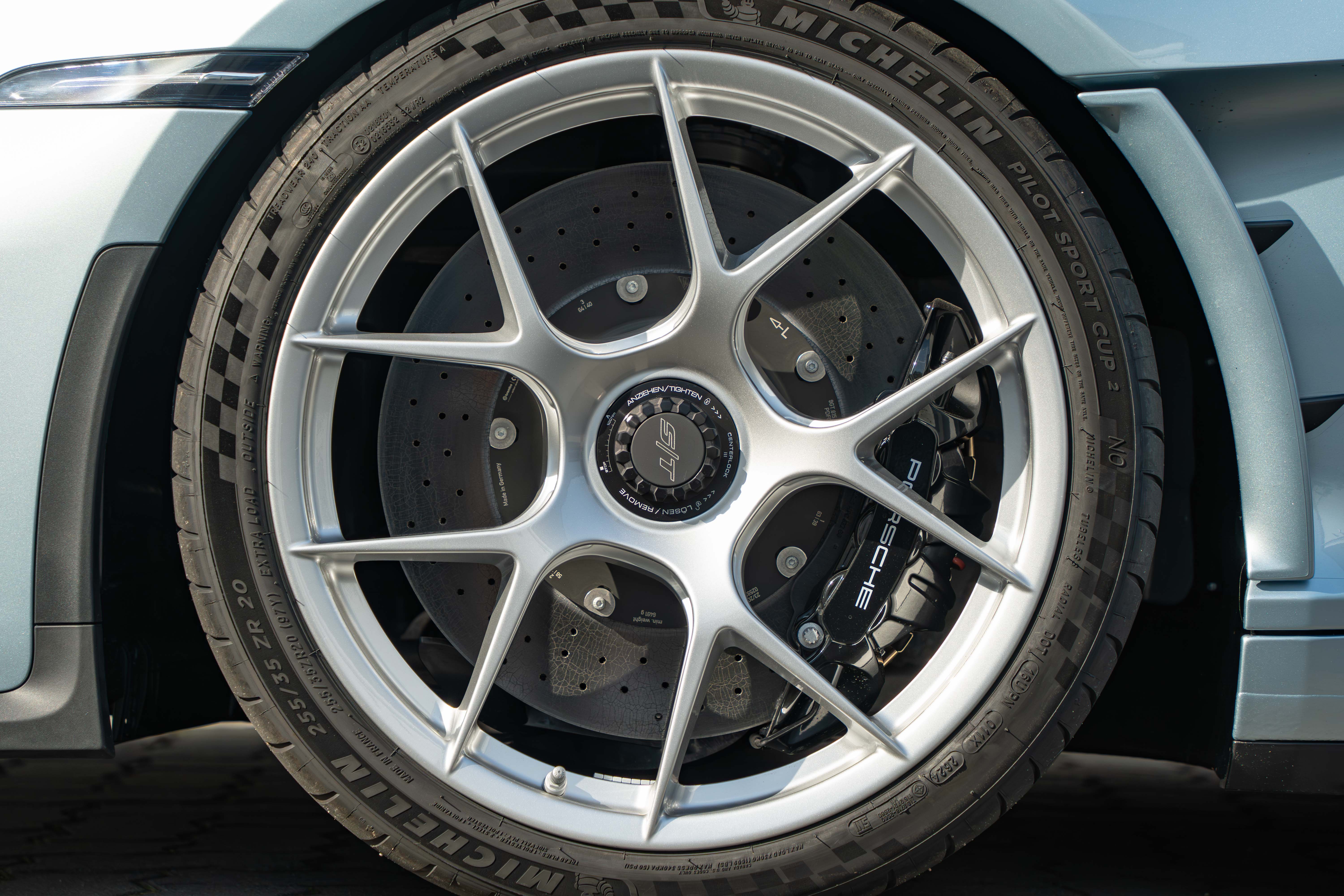 Daumennagel 42 - Porsche 911/992 S/T PTS INDIVIDUALLACKIERUNG SOFORT