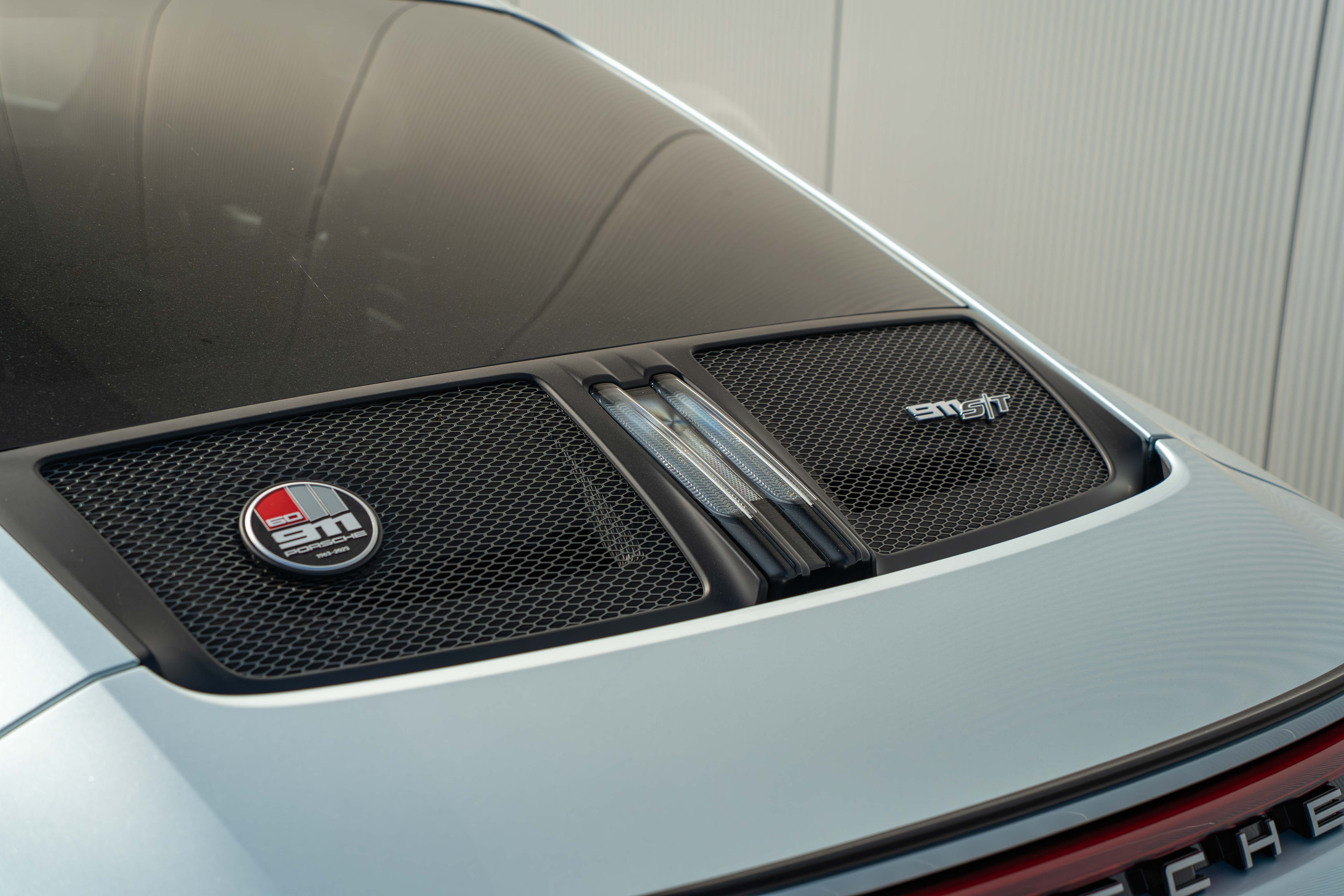 Daumennagel 45 - Porsche 911/992 S/T PTS INDIVIDUALLACKIERUNG SOFORT