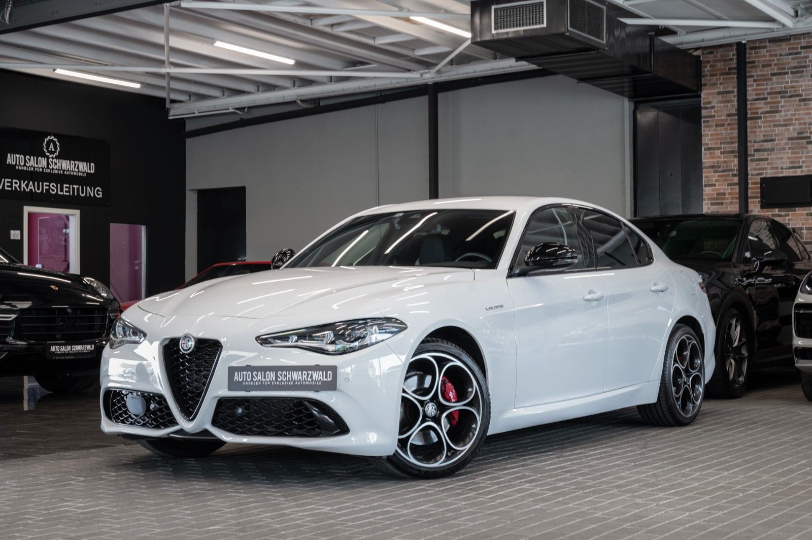 Alfa Romeo Giulia Used vehicle for sale