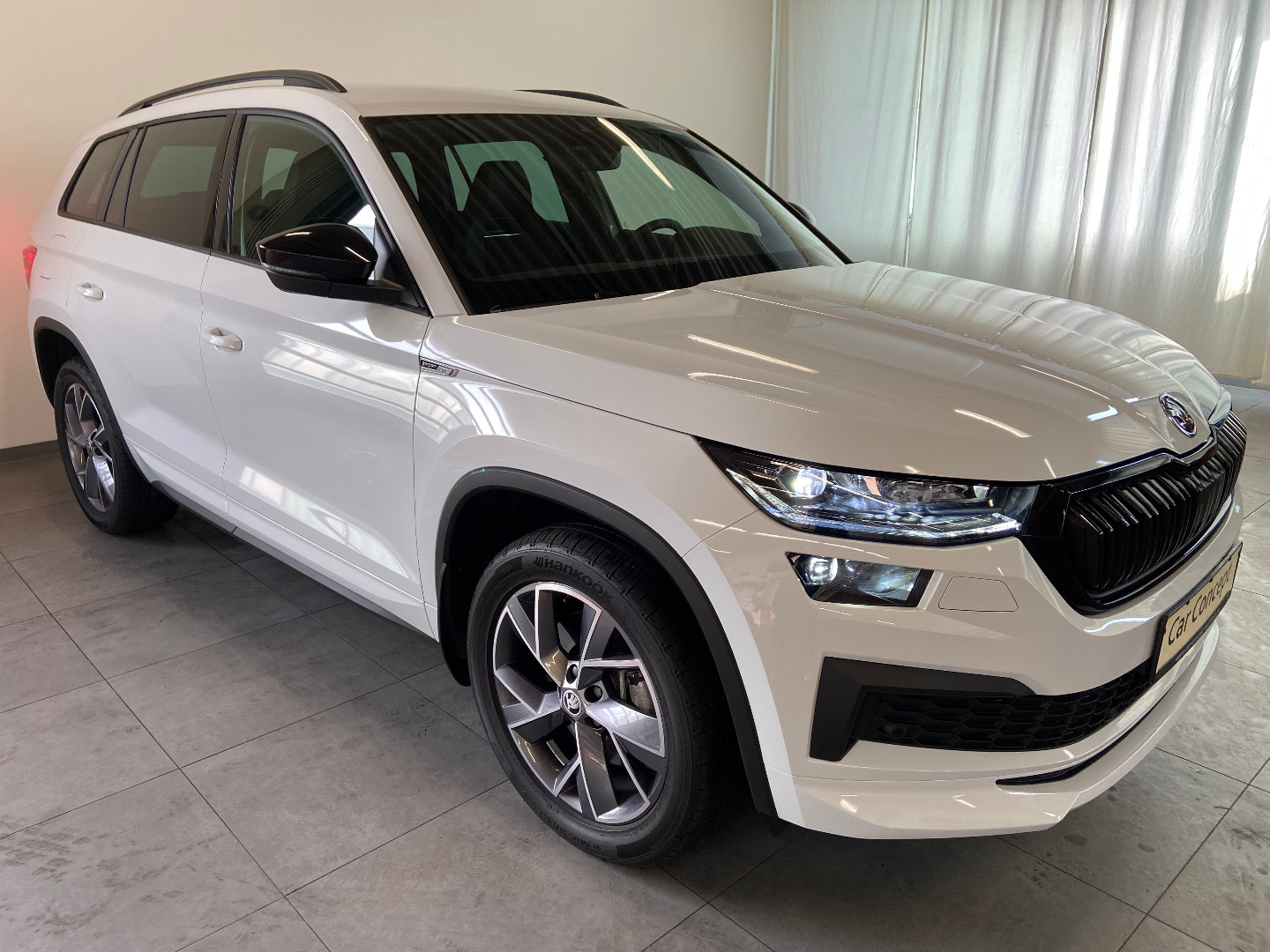 Daumennagel 3 - Skoda Kodiaq Sportline 4x4 TDI AHK StHz 7 SITZE CANTON