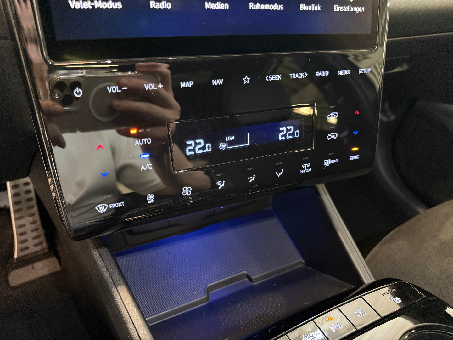 Daumennagel 23 - Hyundai TUCSON N Line 4WD PANO NAVI KAMERA 1.Hand