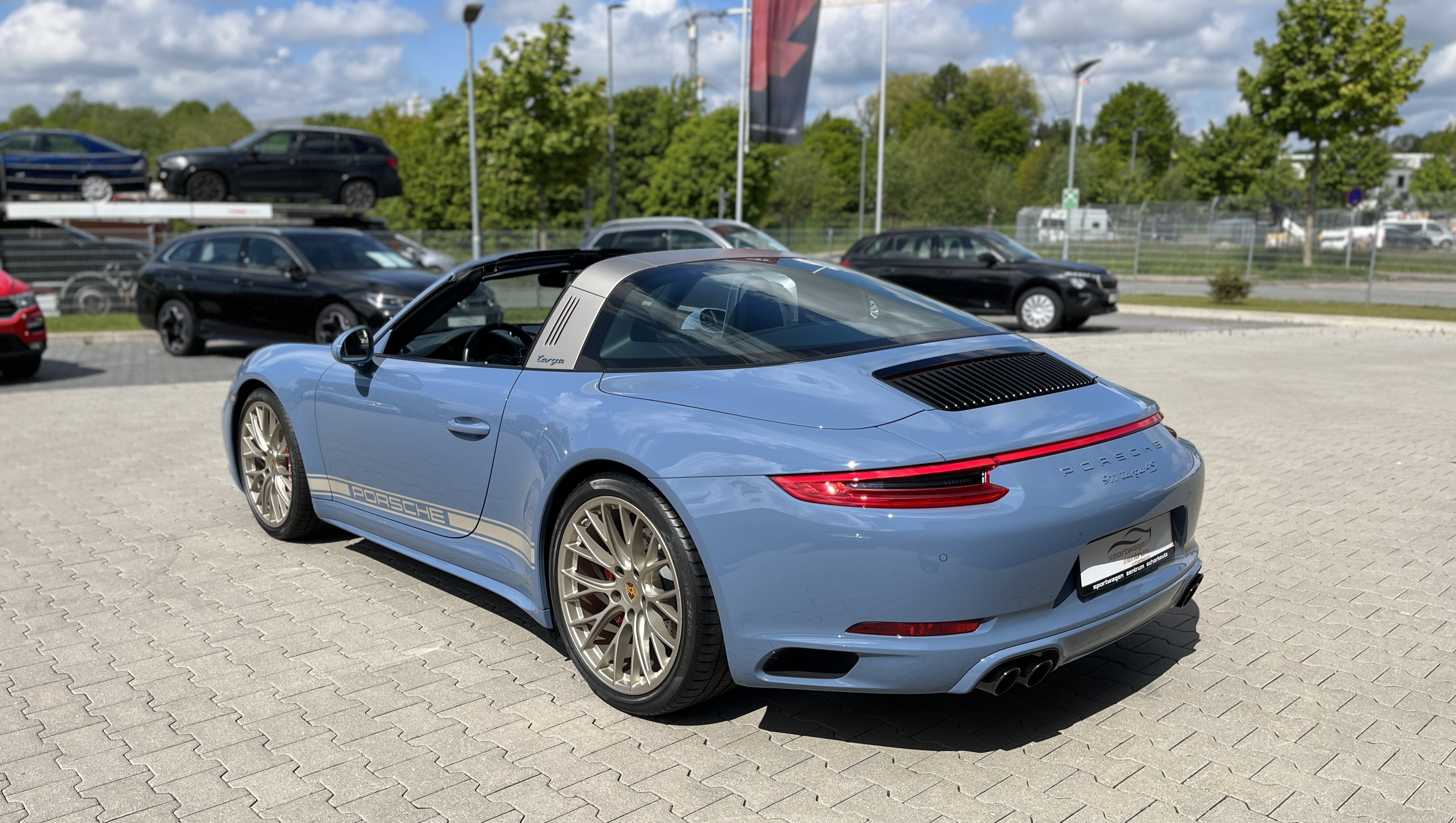 Thumbnail 7 - Porsche 991 Exclusive Design Edition, Burmester, Lift