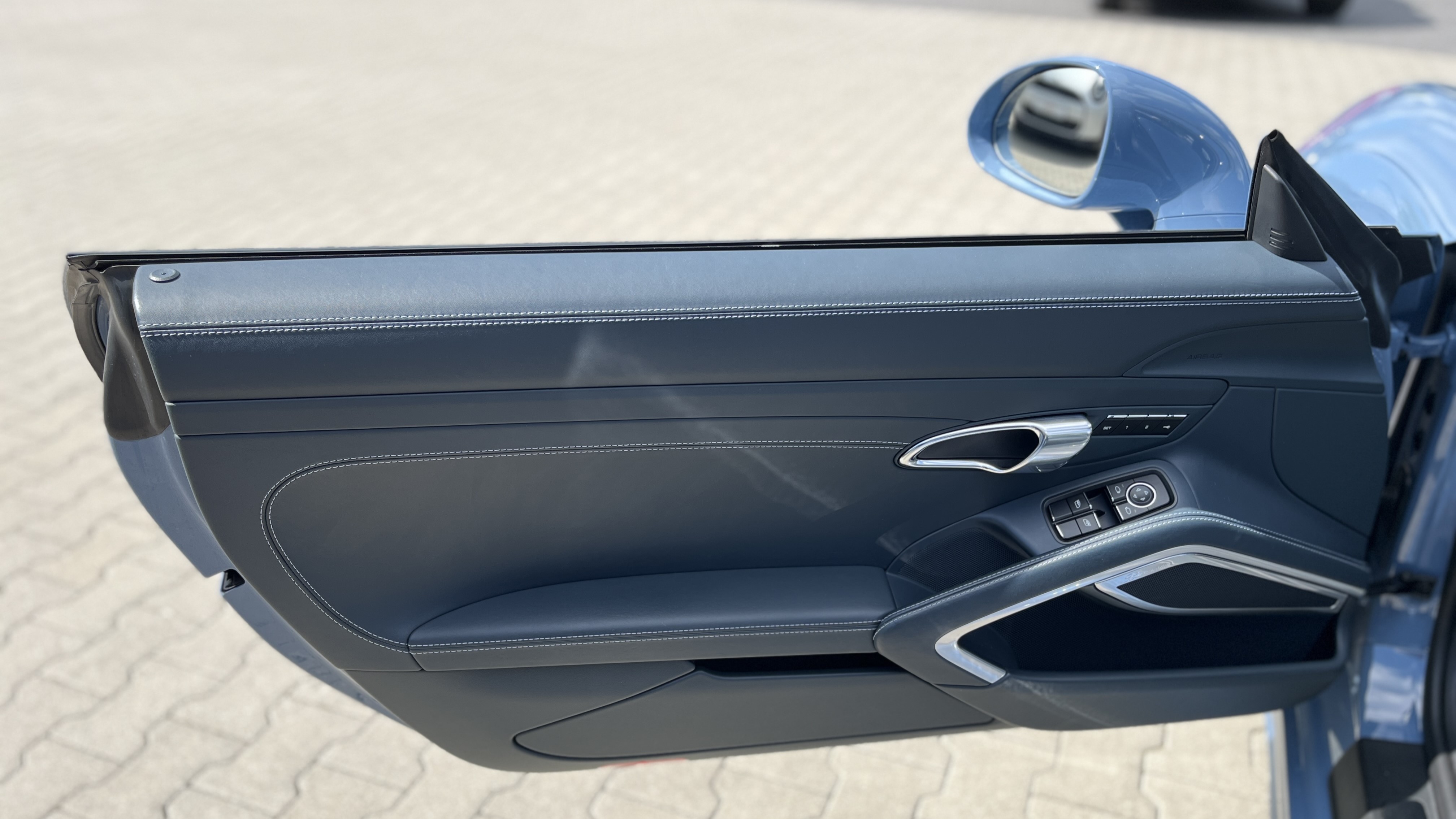 Thumbnail 11 - Porsche 991 Exclusive Design Edition, Burmester, Lift