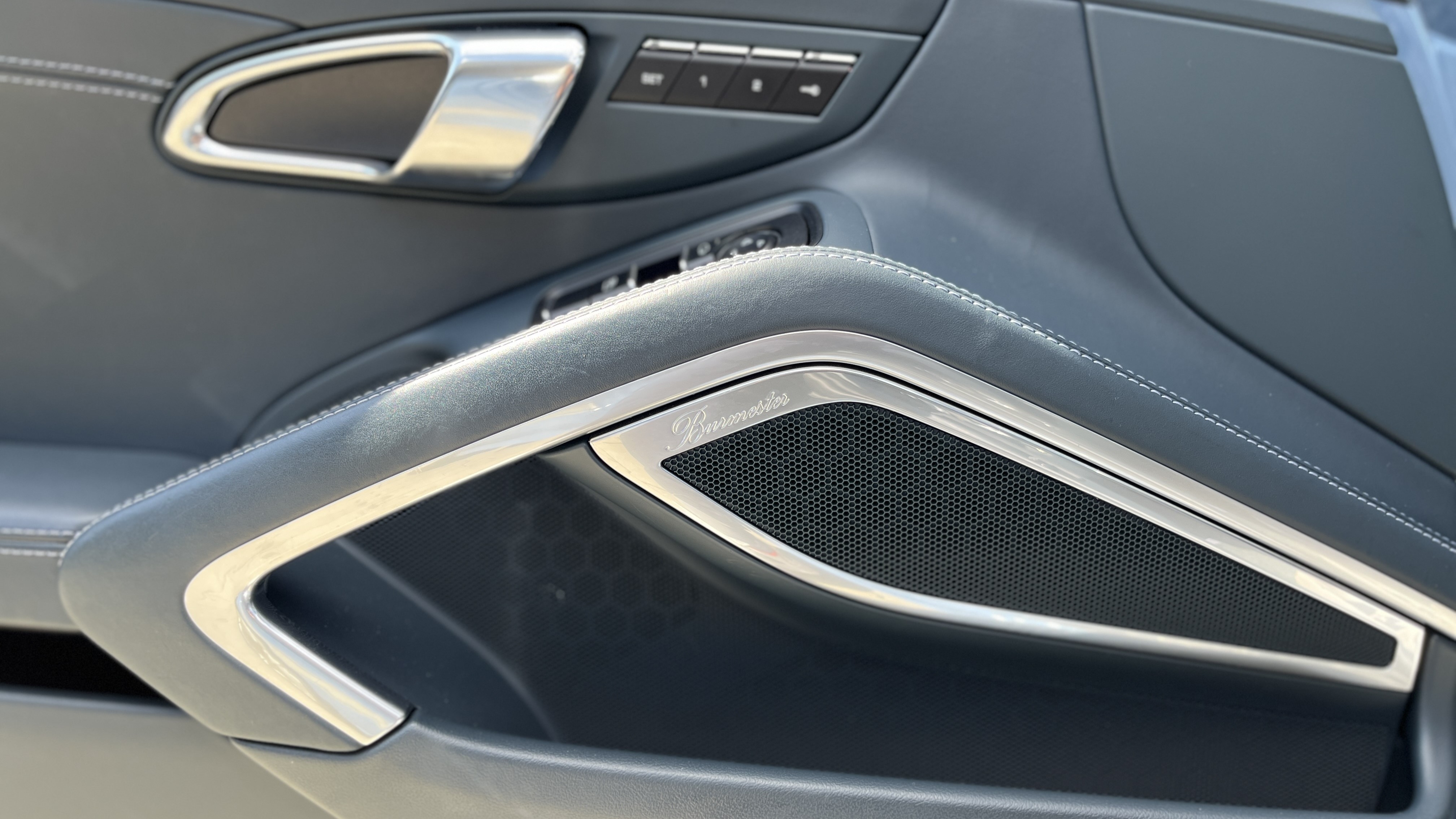 Thumbnail 14 - Porsche 991 Exclusive Design Edition, Burmester, Lift