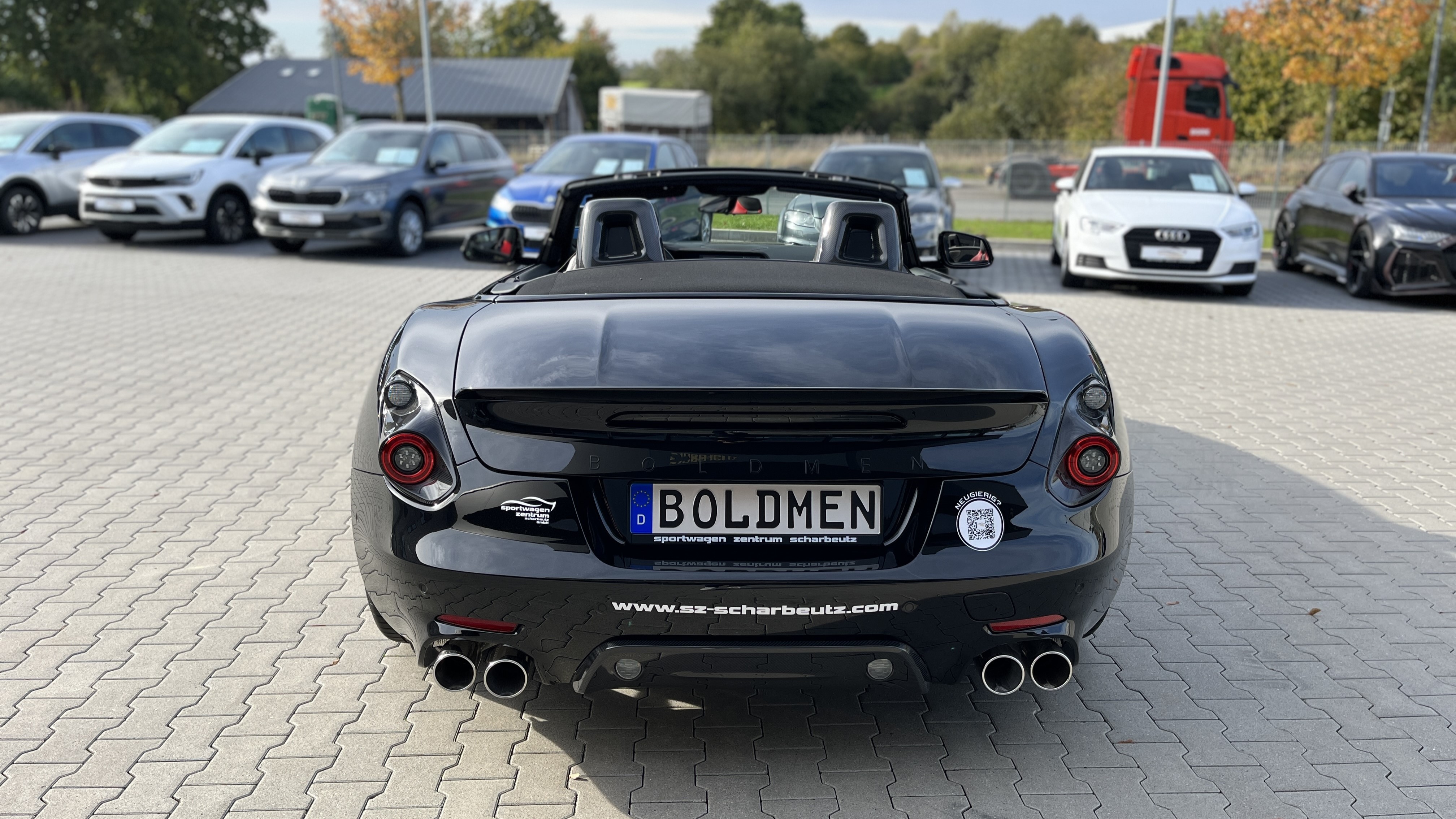 Daumennagel 6 - Boldmen CR 4S 08/30 Limited signed by Wiesmann