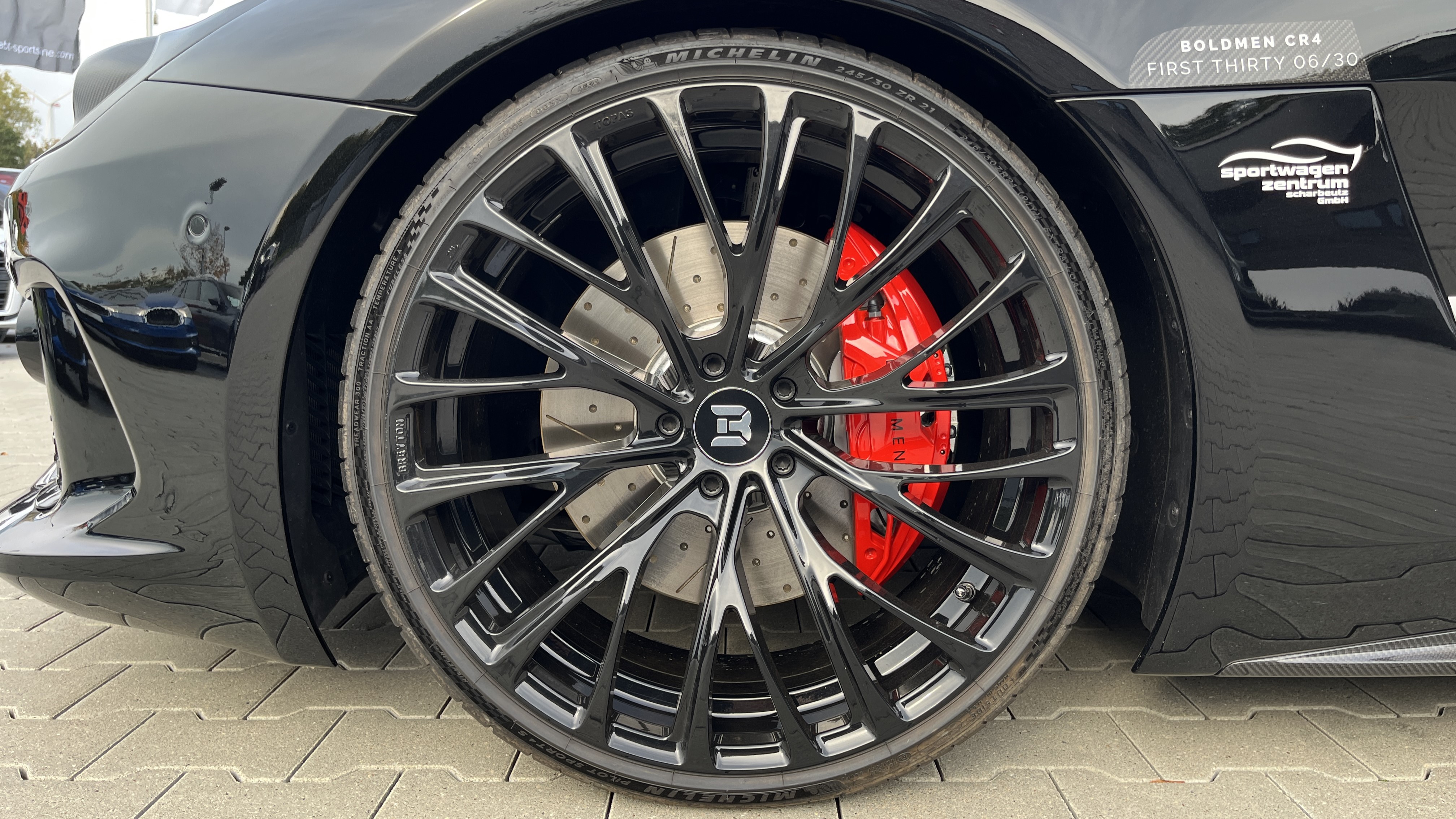 Daumennagel 22 - Boldmen CR 4S 08/30 Limited signed by Wiesmann