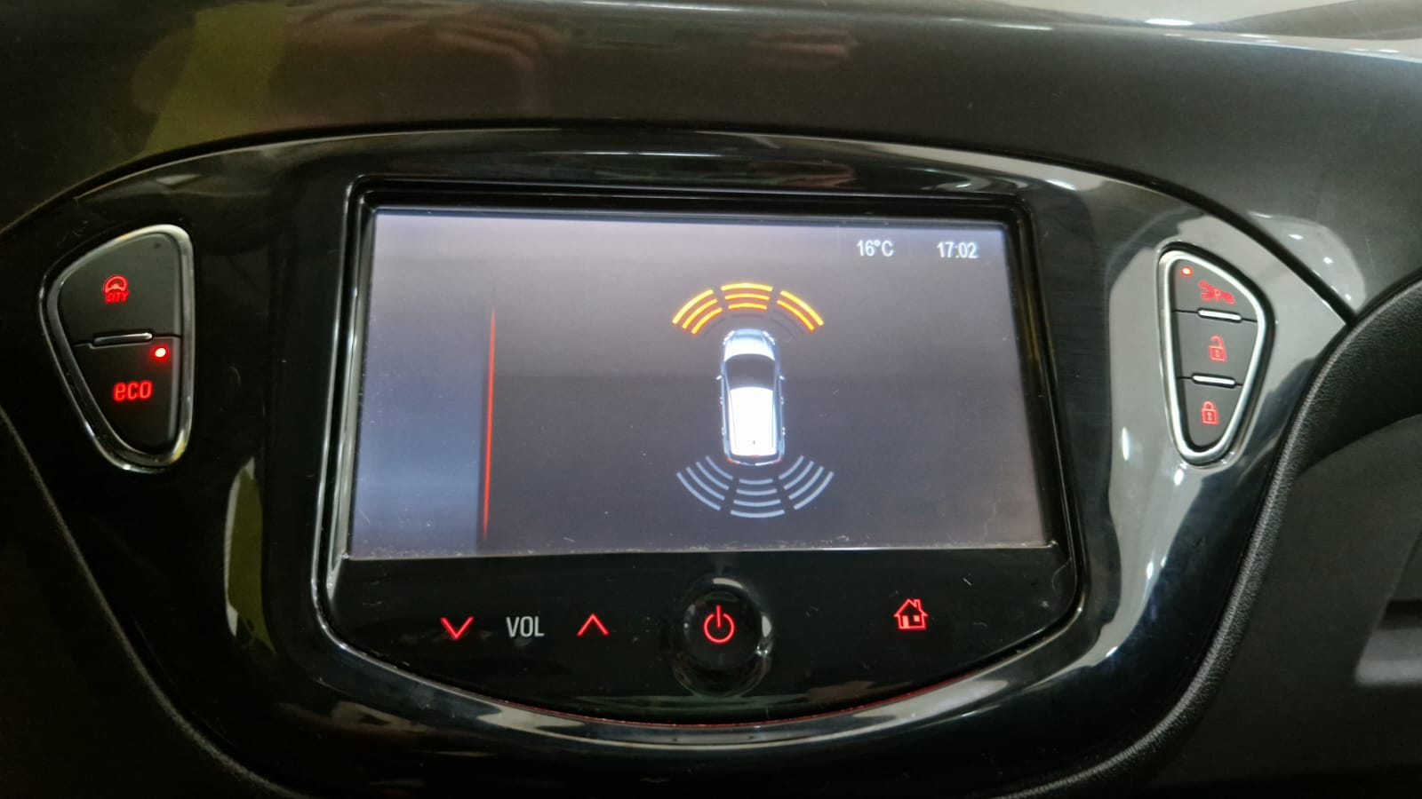 Daumennagel 33 - Opel Corsa E ACC ECOFLEX TOTWINKEL MULTIFUNKTIONSLENKRAD