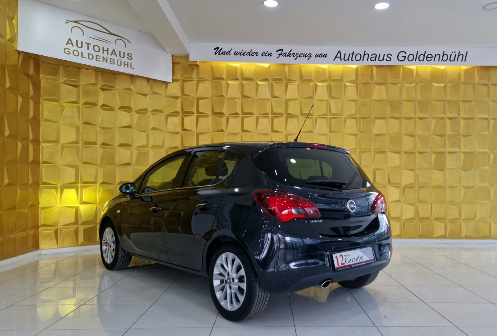 Daumennagel 8 - Opel Corsa E ACC ECOFLEX TOTWINKEL MULTIFUNKTIONSLENKRAD