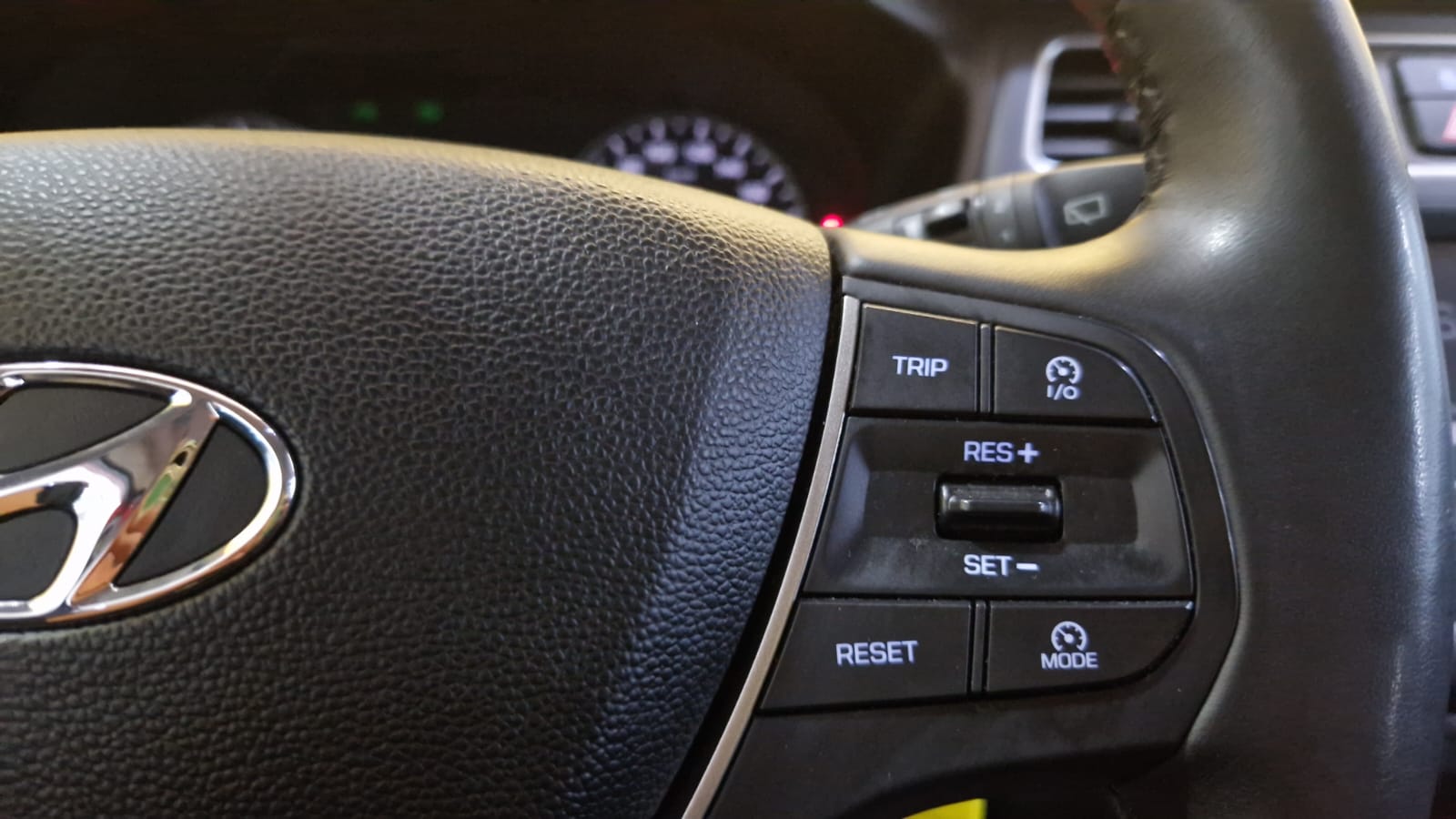Daumennagel 27 - Hyundai i20 Trend /KLIMA/TEMPOMAT/PANO/EURO.6/